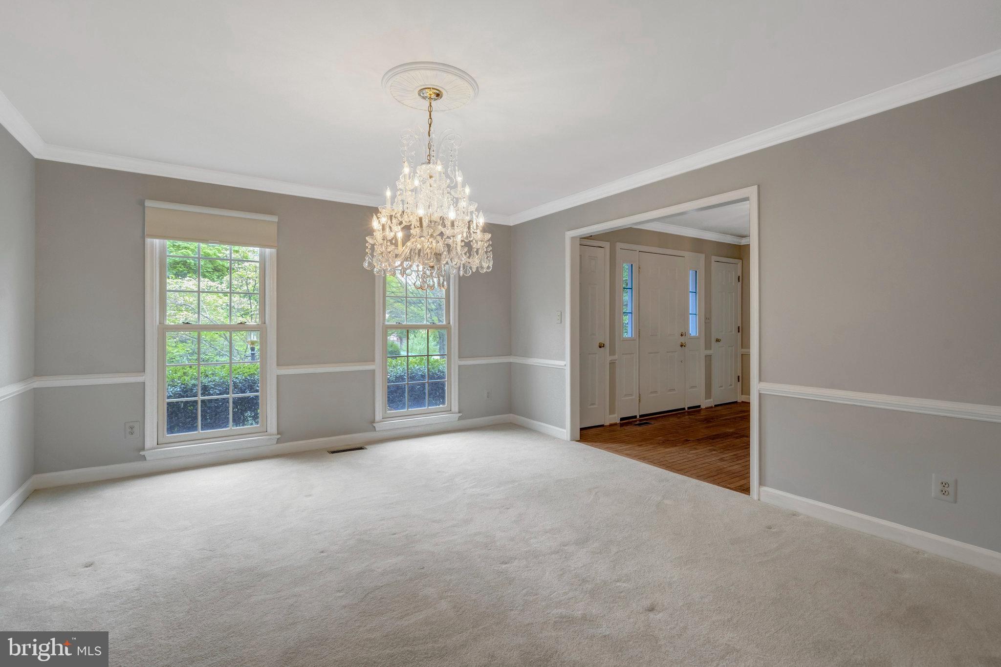 FAIRFAX HUNT - Residential