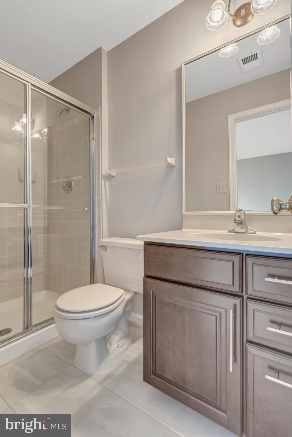 FAIRFAX HUNT - Residential