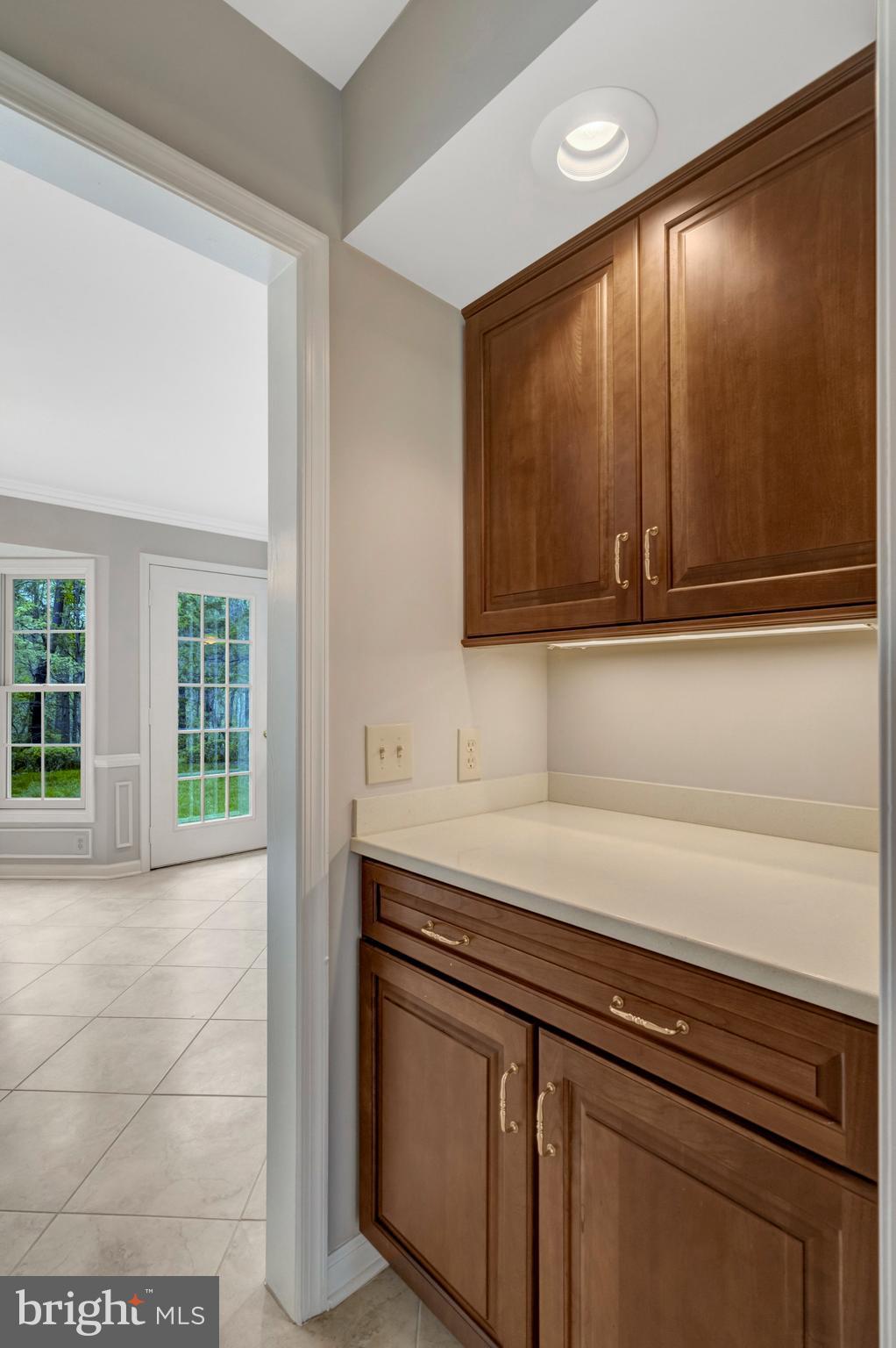 FAIRFAX HUNT - Residential