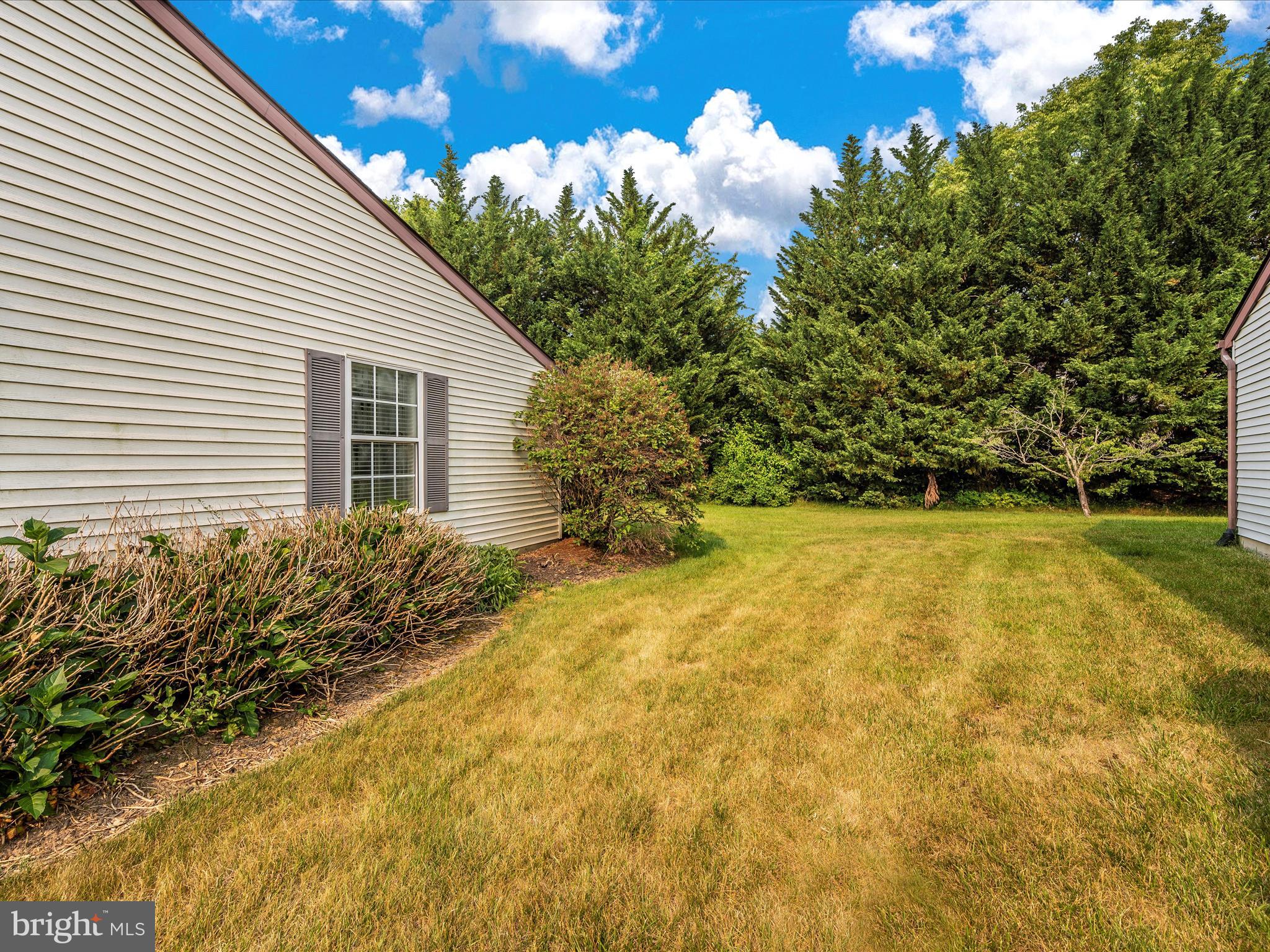 CRESTWOOD VILLAGE - Residential