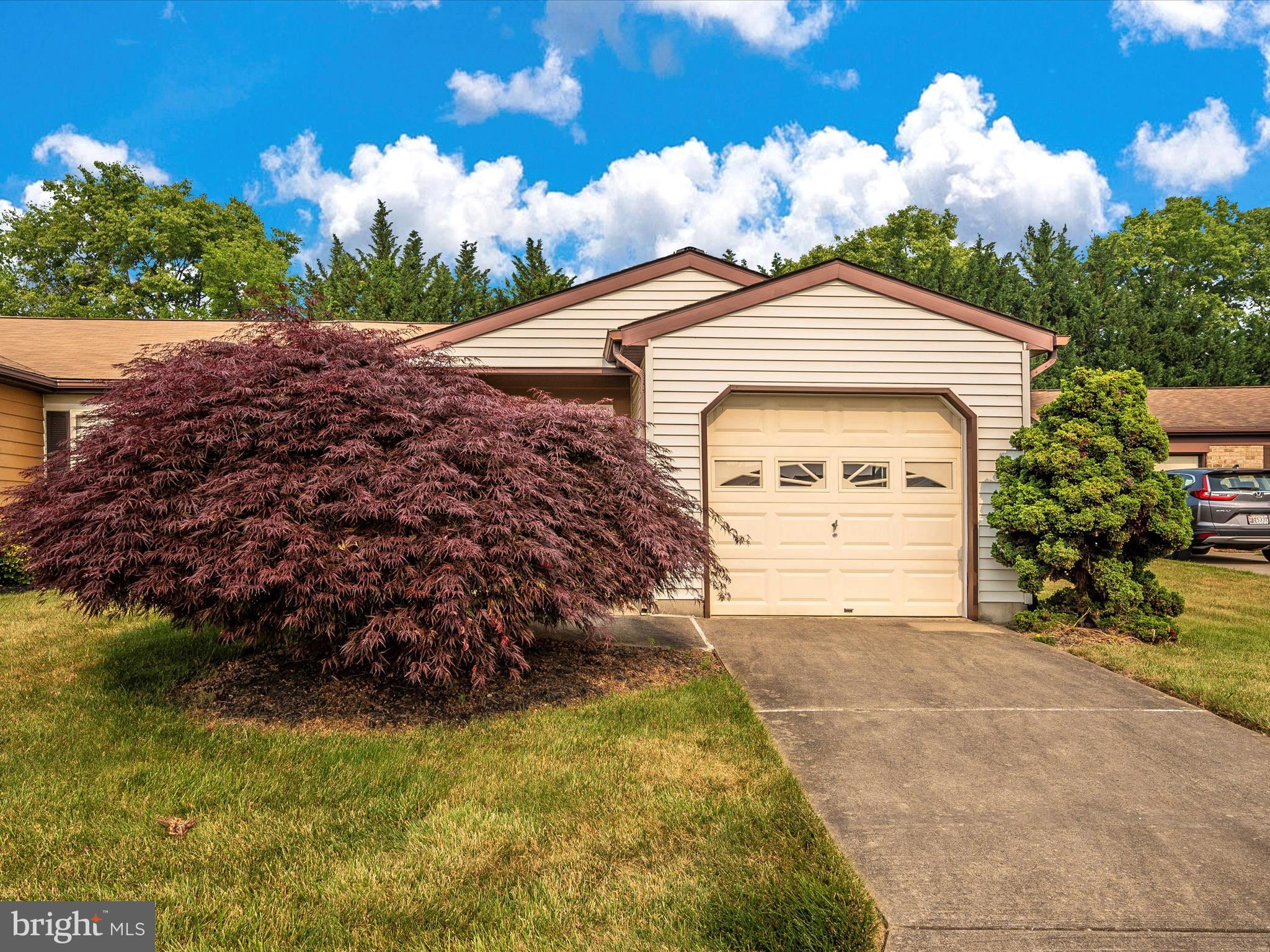 CRESTWOOD VILLAGE - Residential