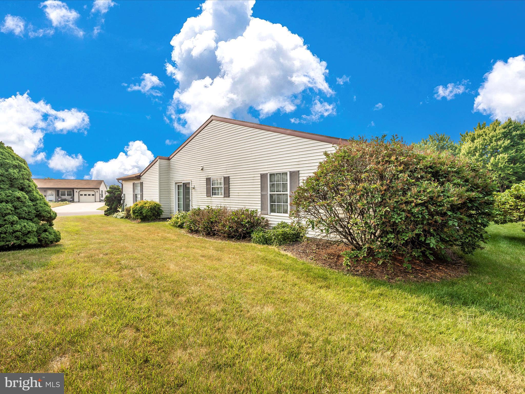 CRESTWOOD VILLAGE - Residential