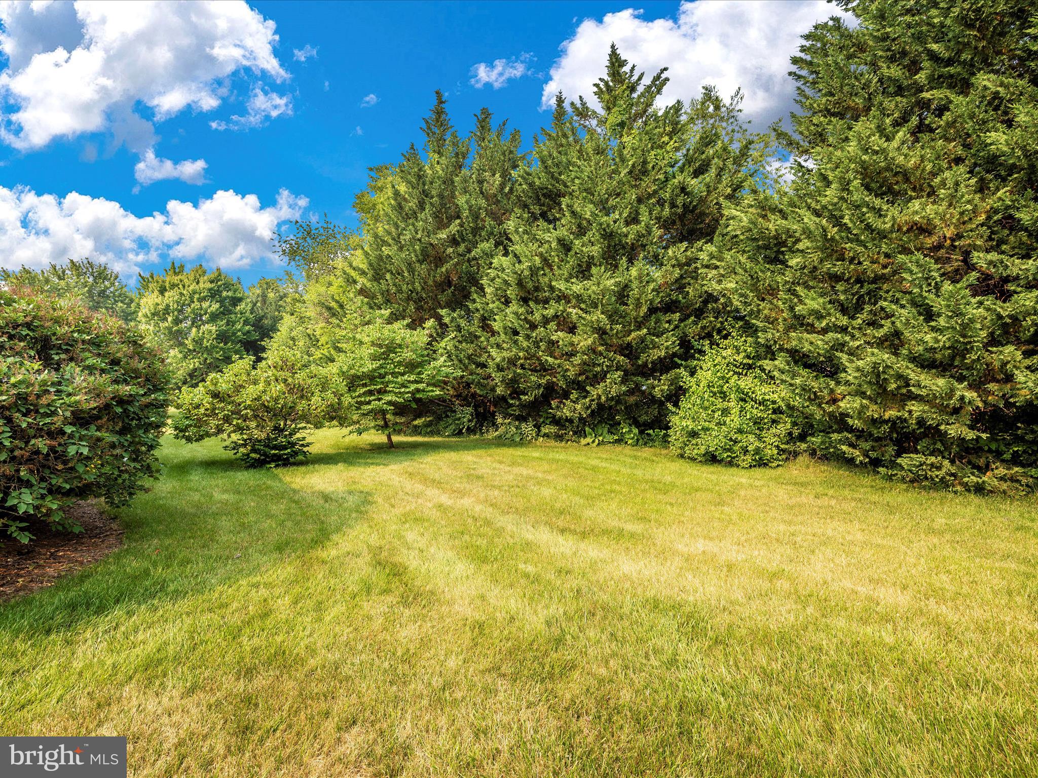 CRESTWOOD VILLAGE - Residential