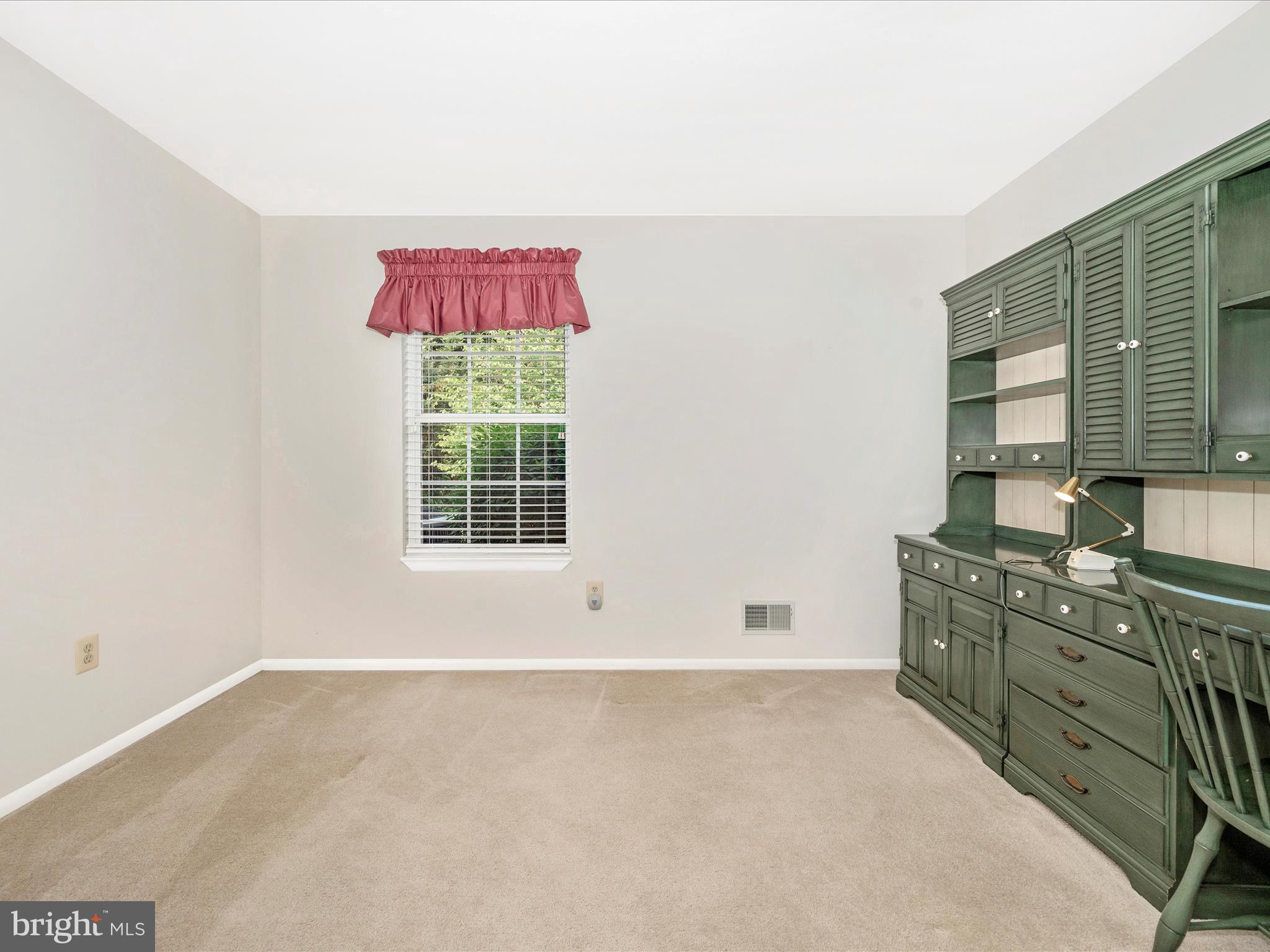 CRESTWOOD VILLAGE - Residential