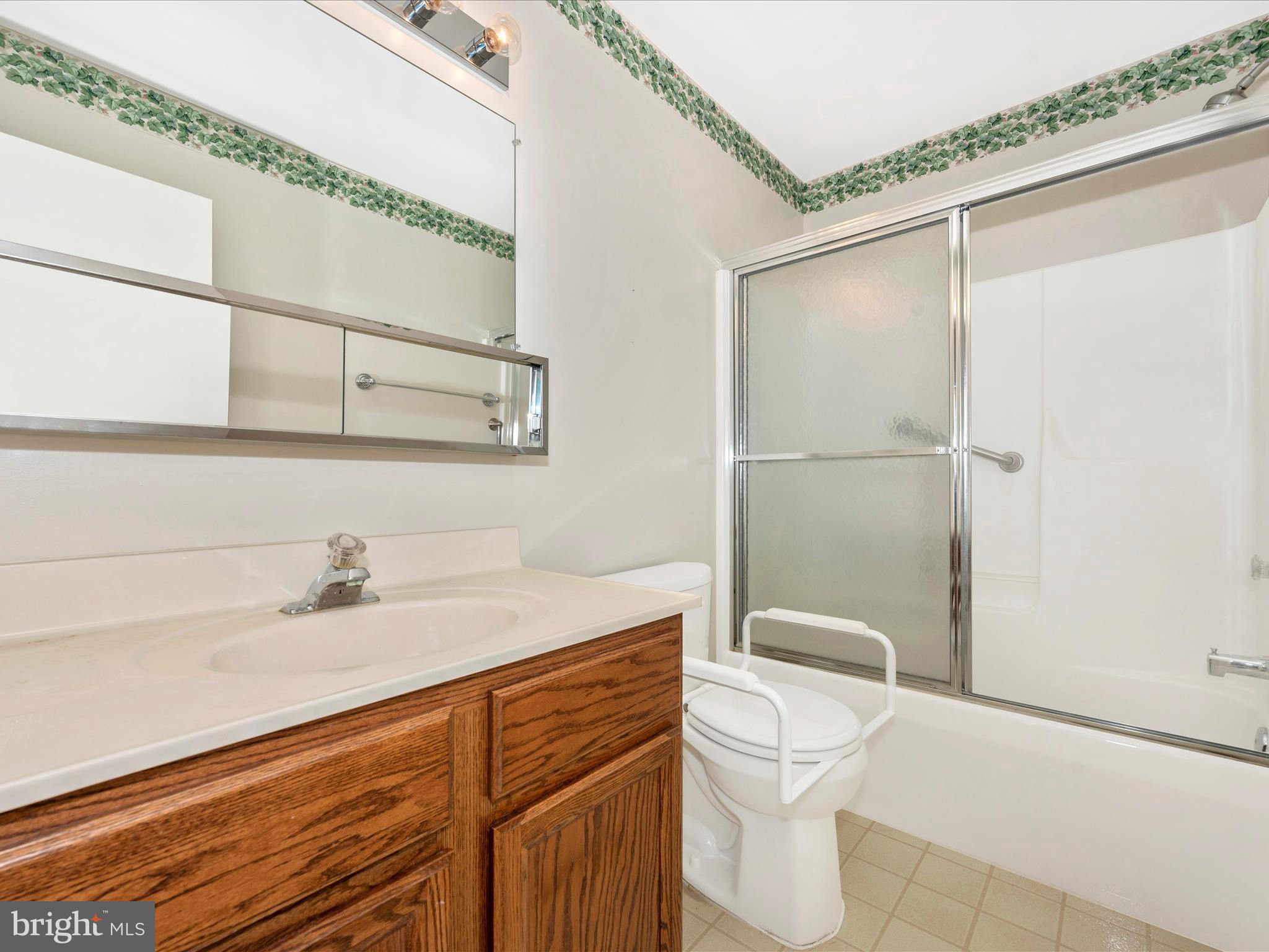 CRESTWOOD VILLAGE - Residential