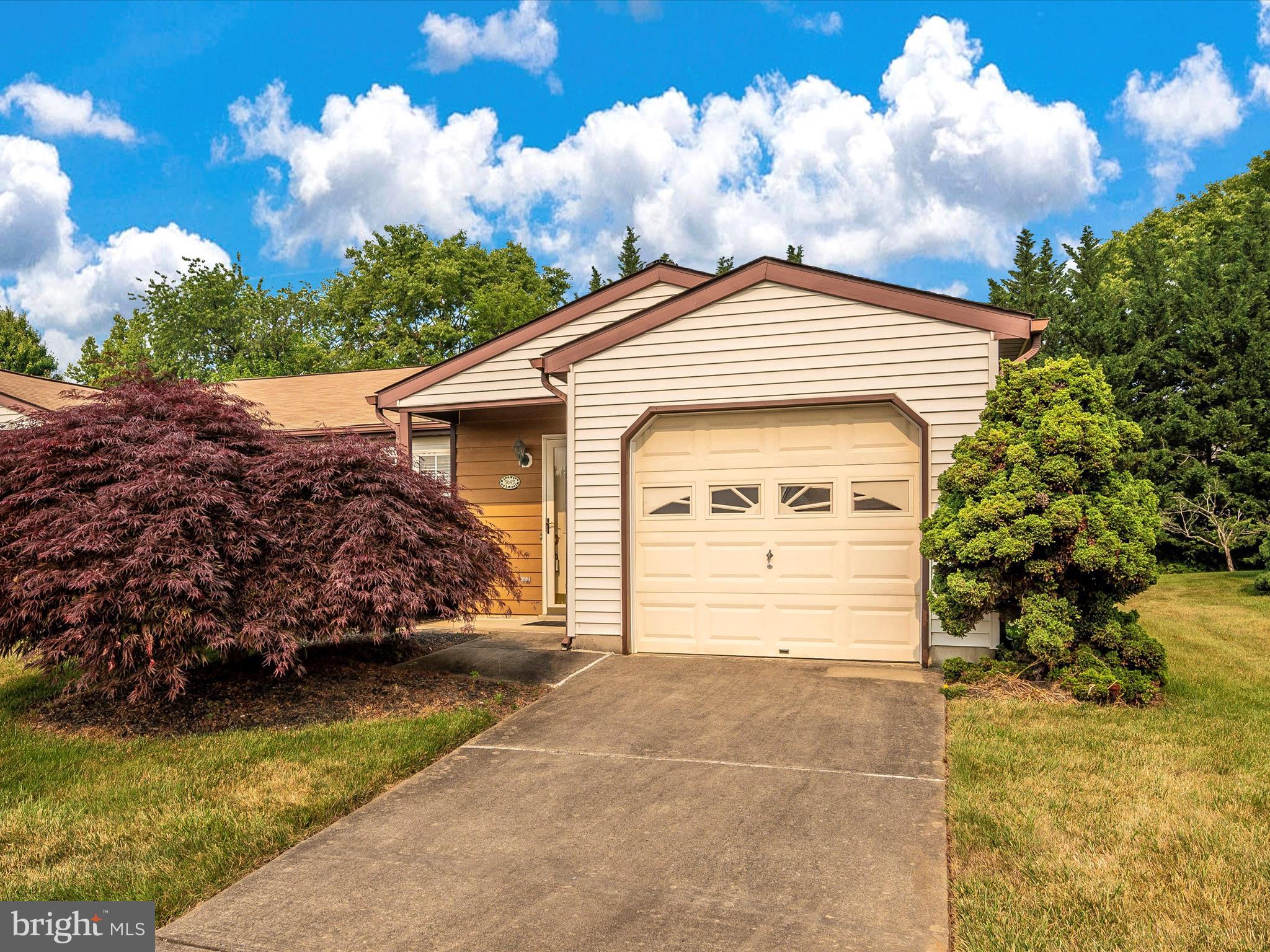 CRESTWOOD VILLAGE - Residential