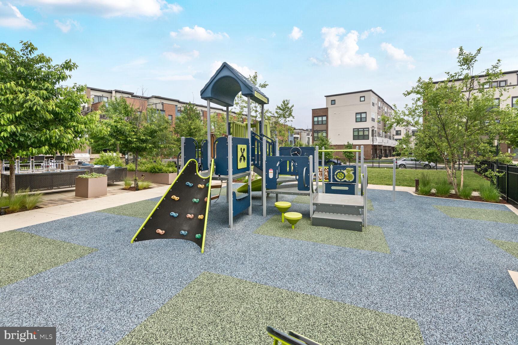 WESTSIDE AT SHADY GROVE - Residential