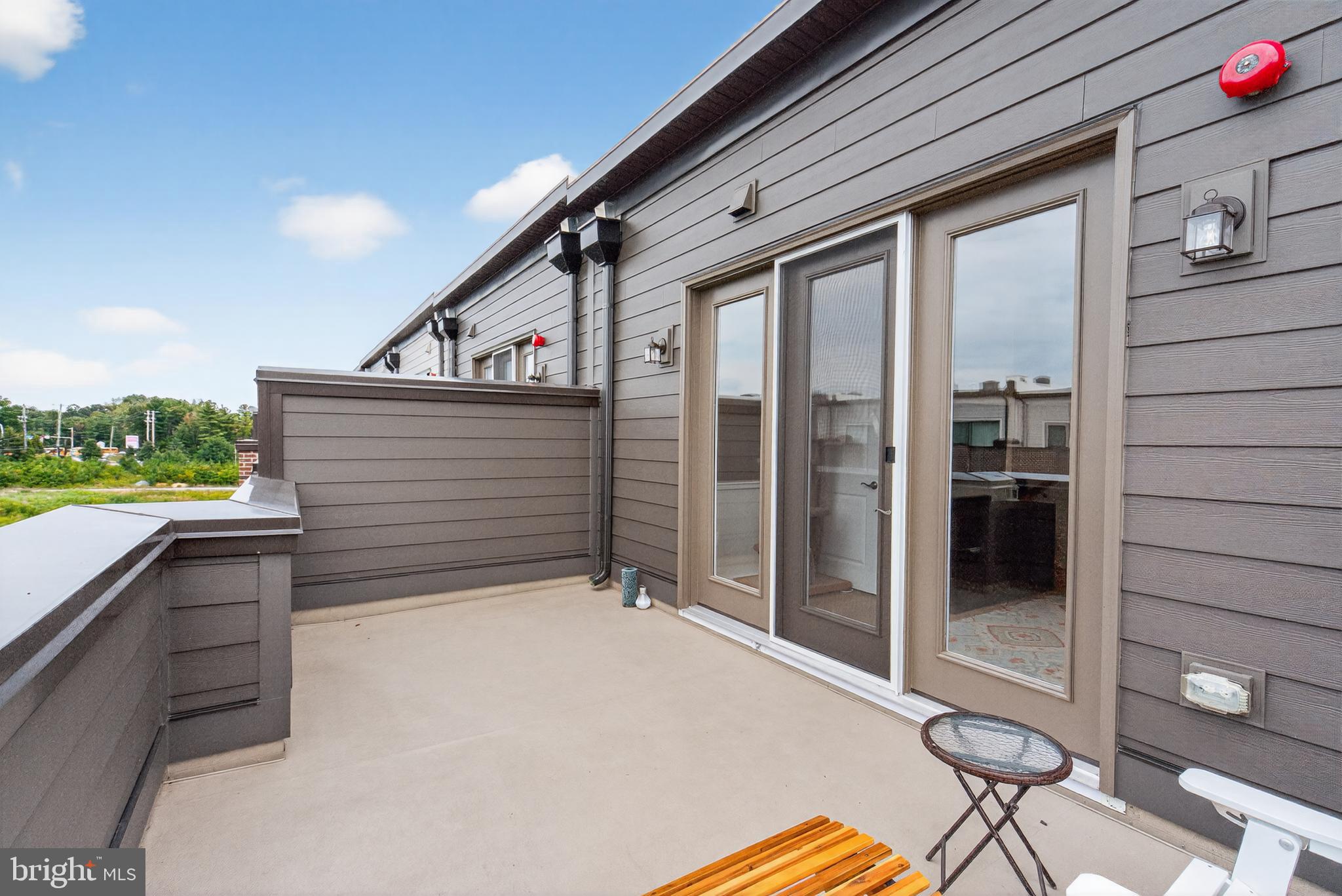 WESTSIDE AT SHADY GROVE - Residential