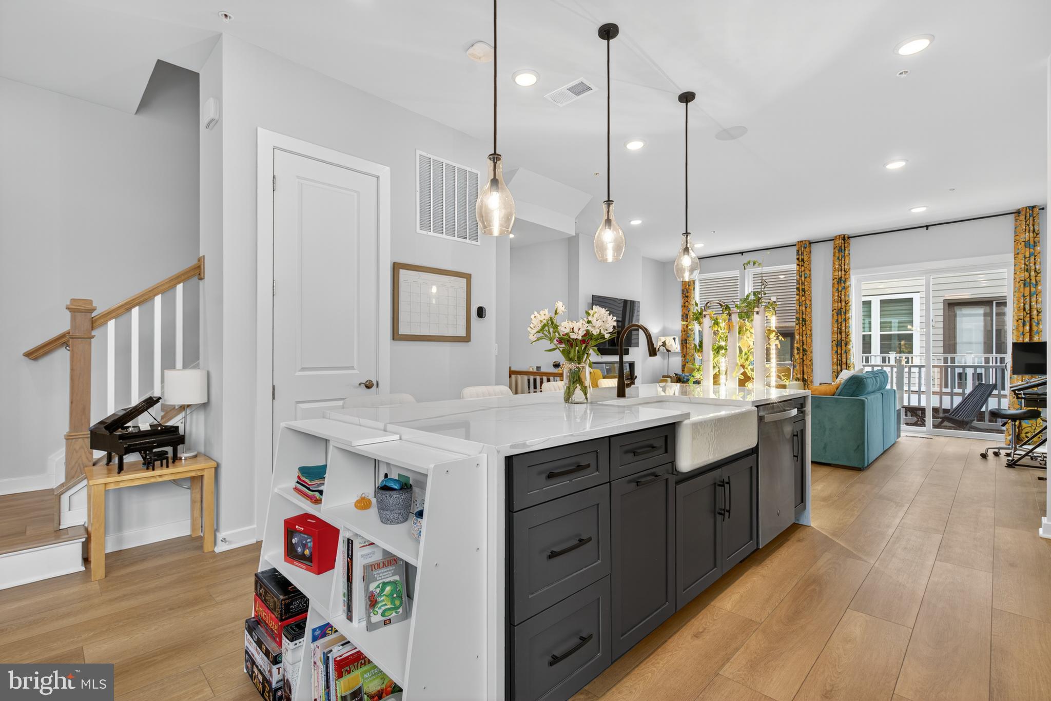 WESTSIDE AT SHADY GROVE - Residential