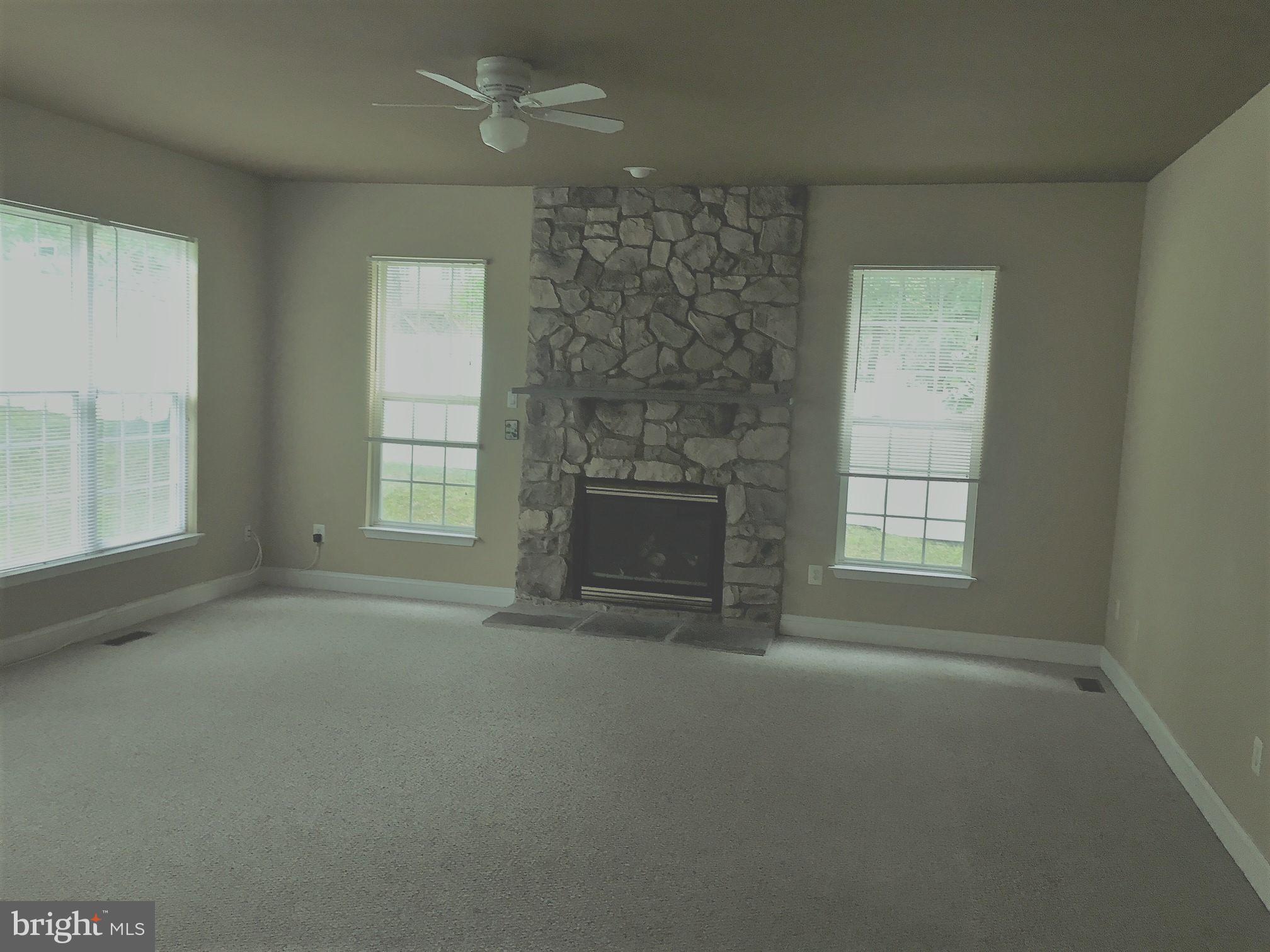 LORFAX HEIGHTS - Residential Lease