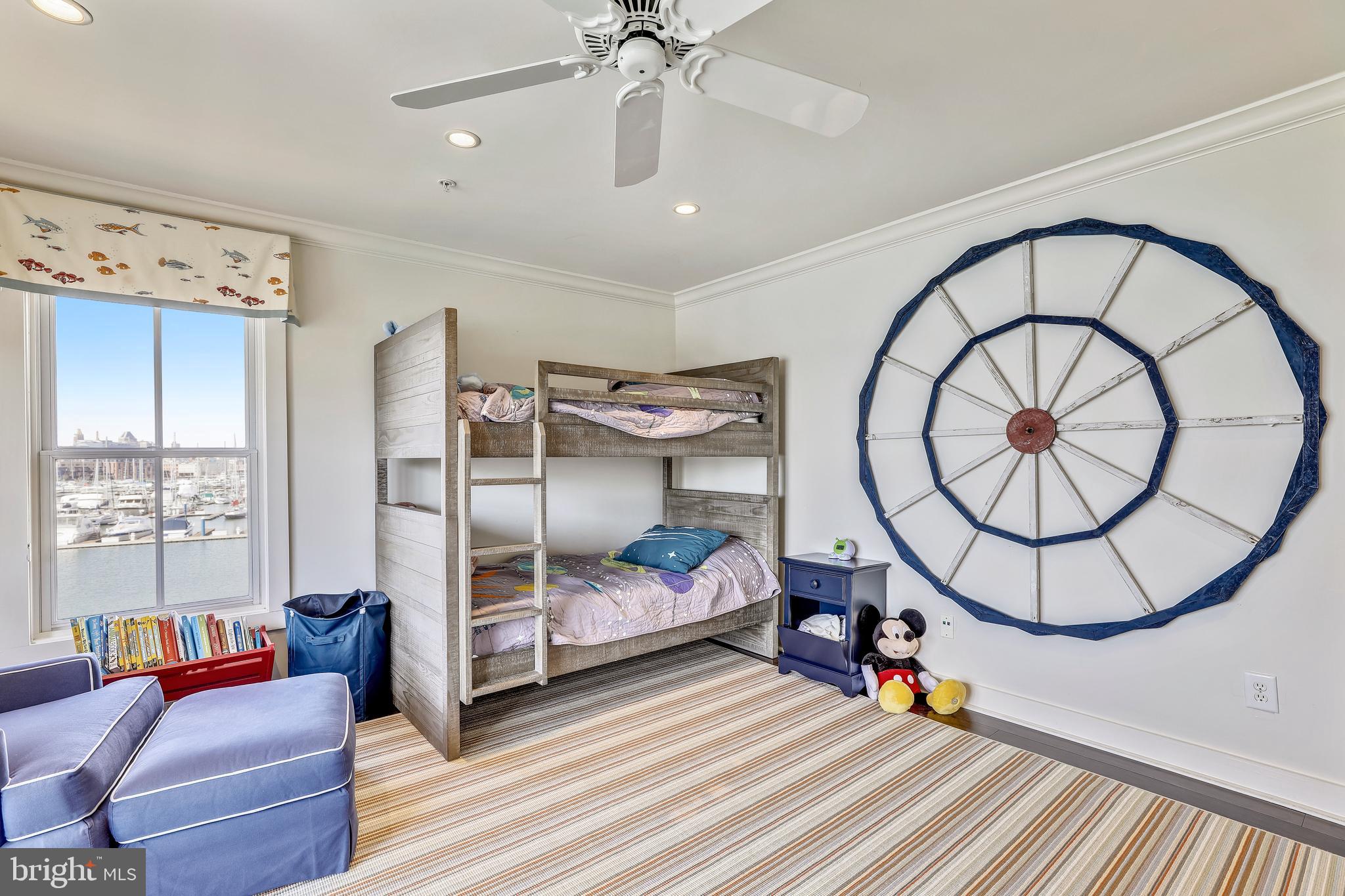 MOORINGS - Residential