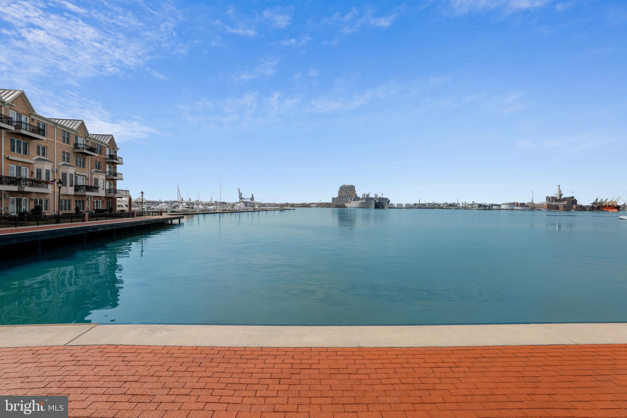 MOORINGS - Residential