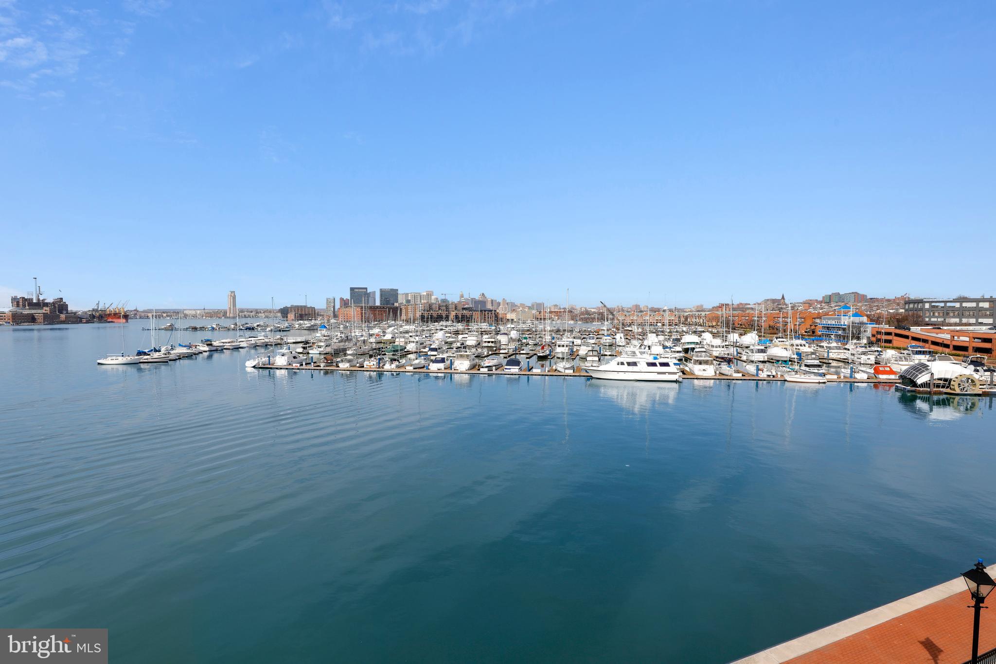 MOORINGS - Residential