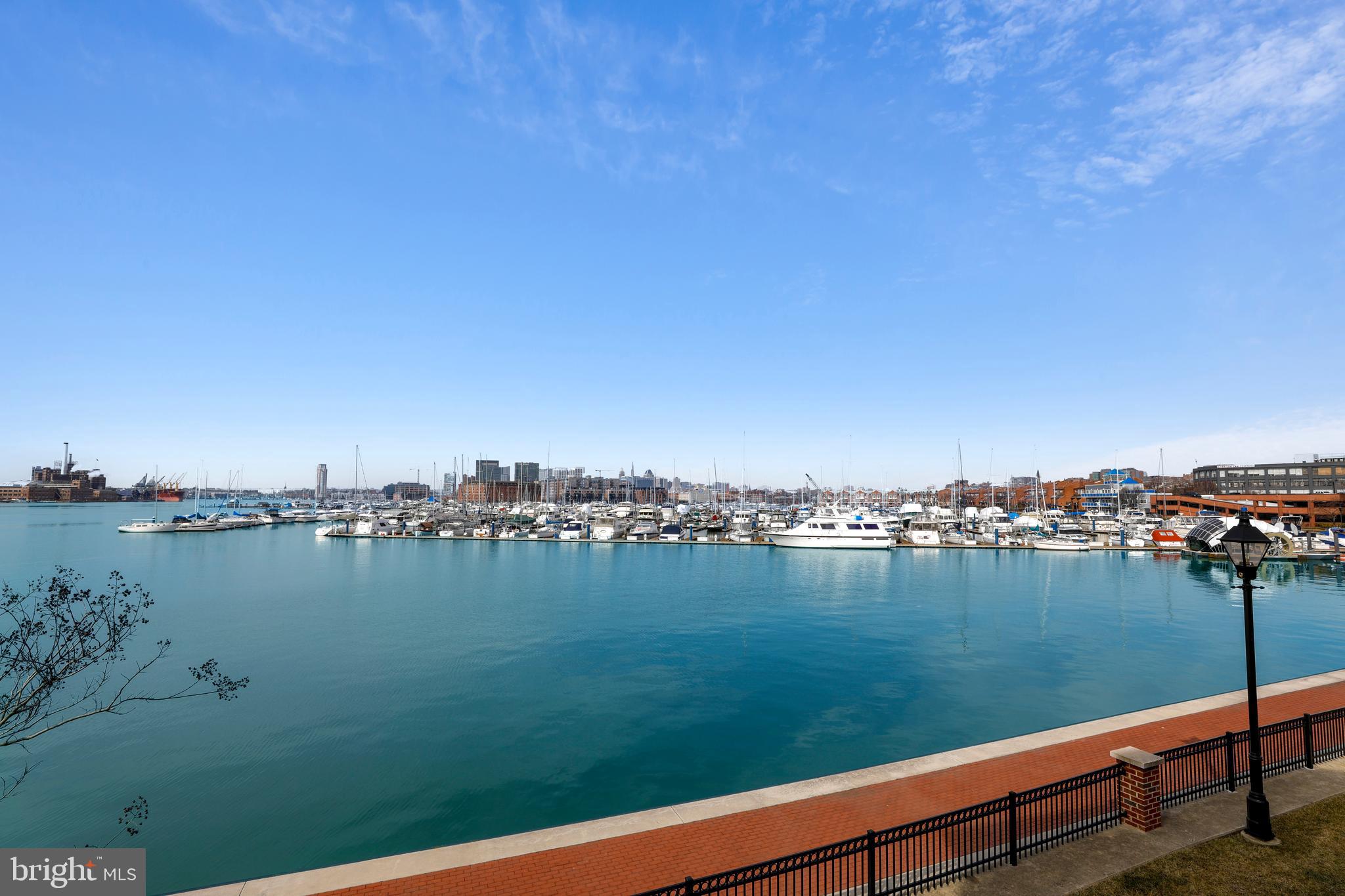 MOORINGS - Residential