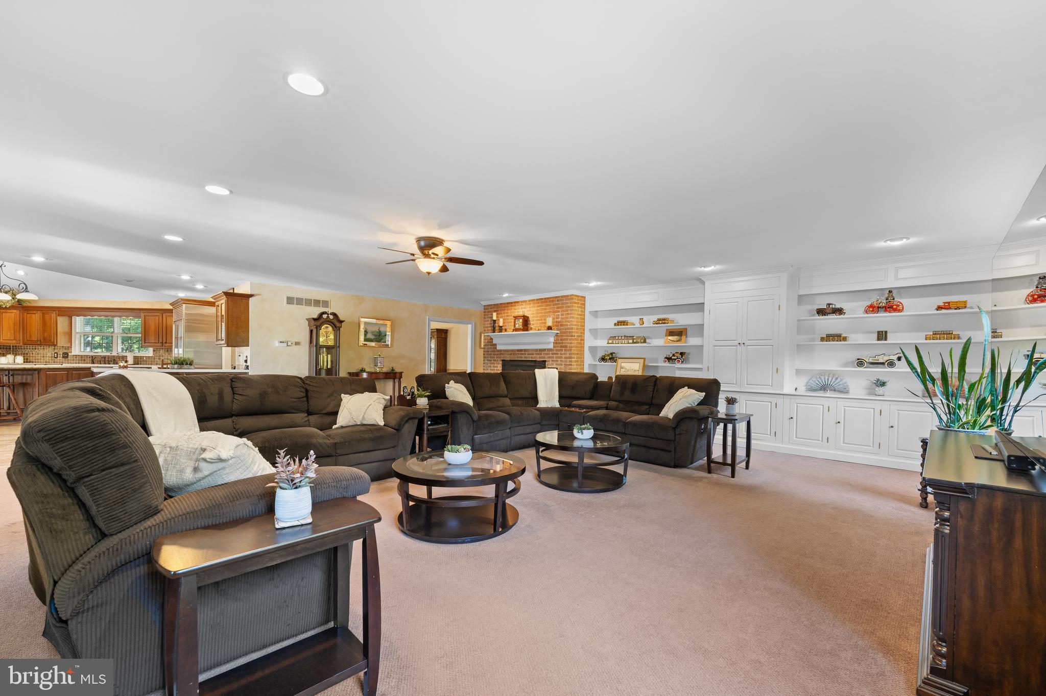 DOYLESTOWN - Residential