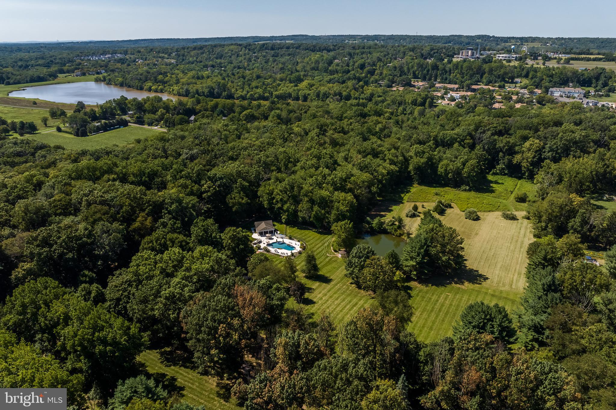 DOYLESTOWN - Residential