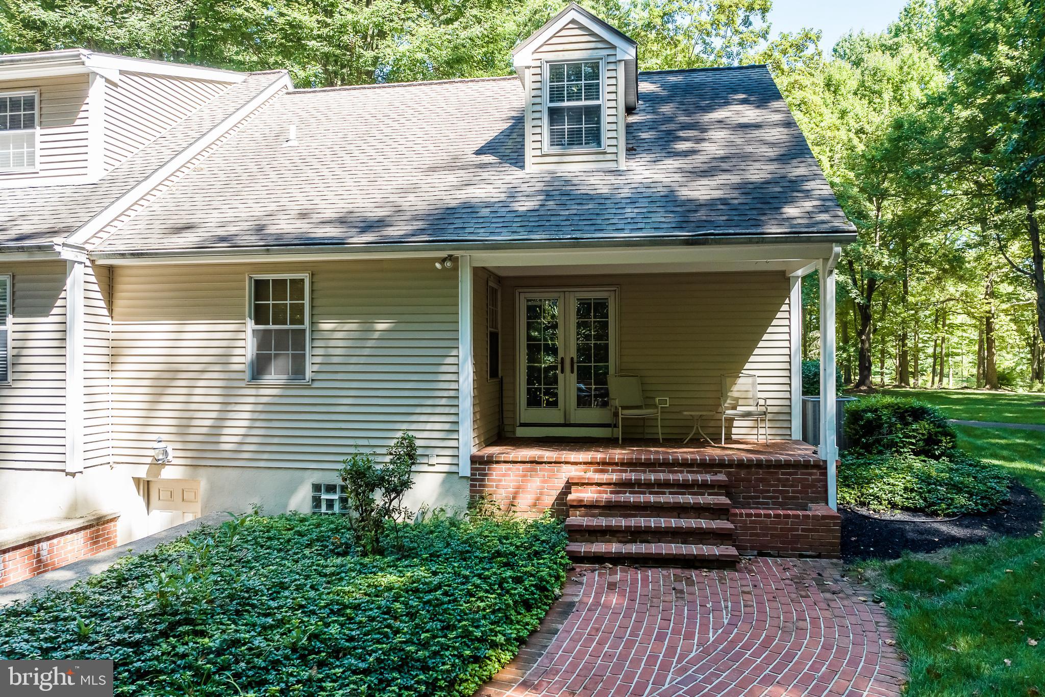 DOYLESTOWN - Residential