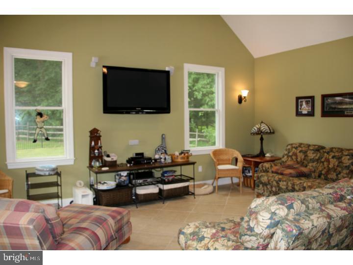 DOYLESTOWN - Residential