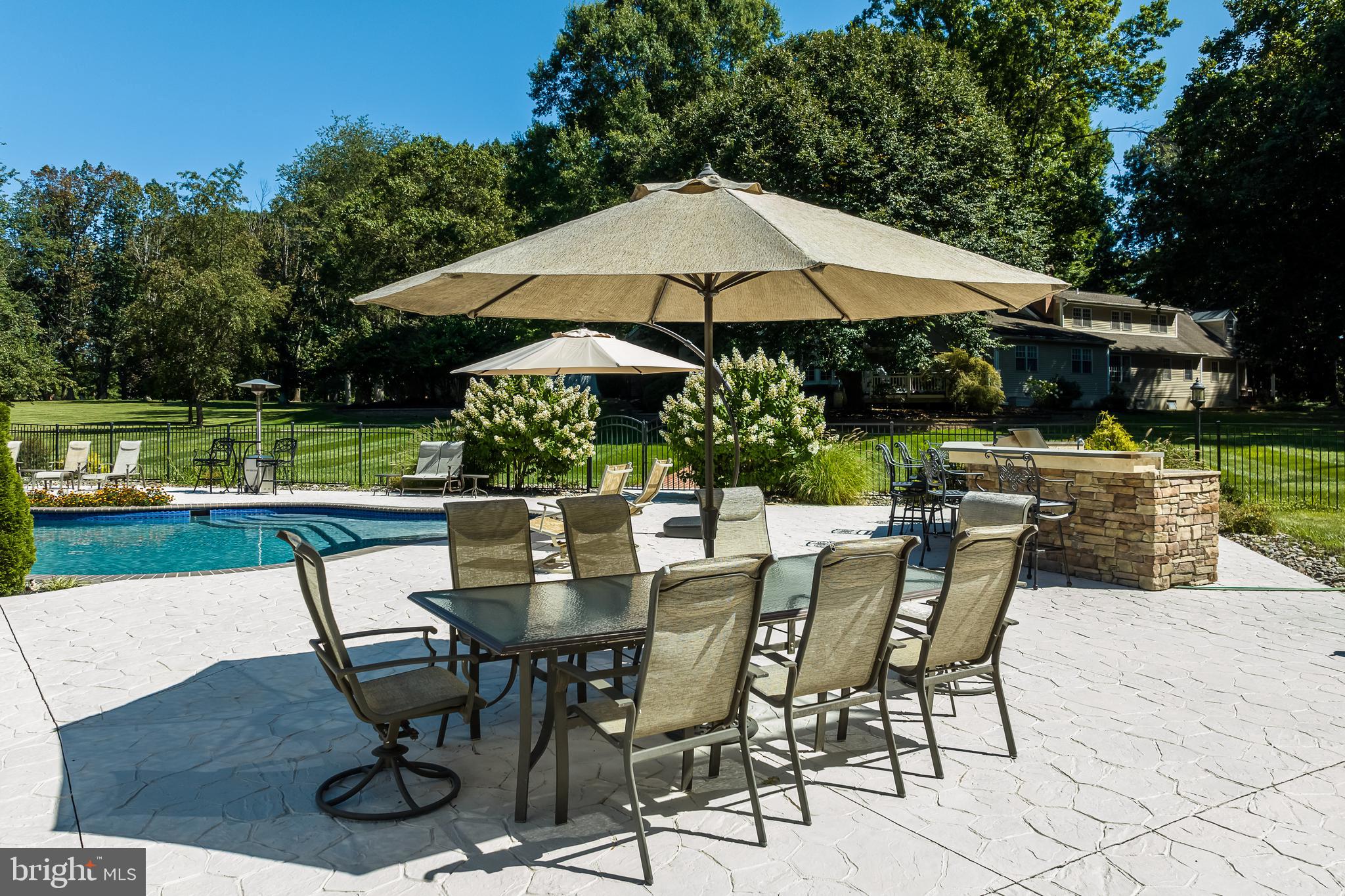 DOYLESTOWN - Residential