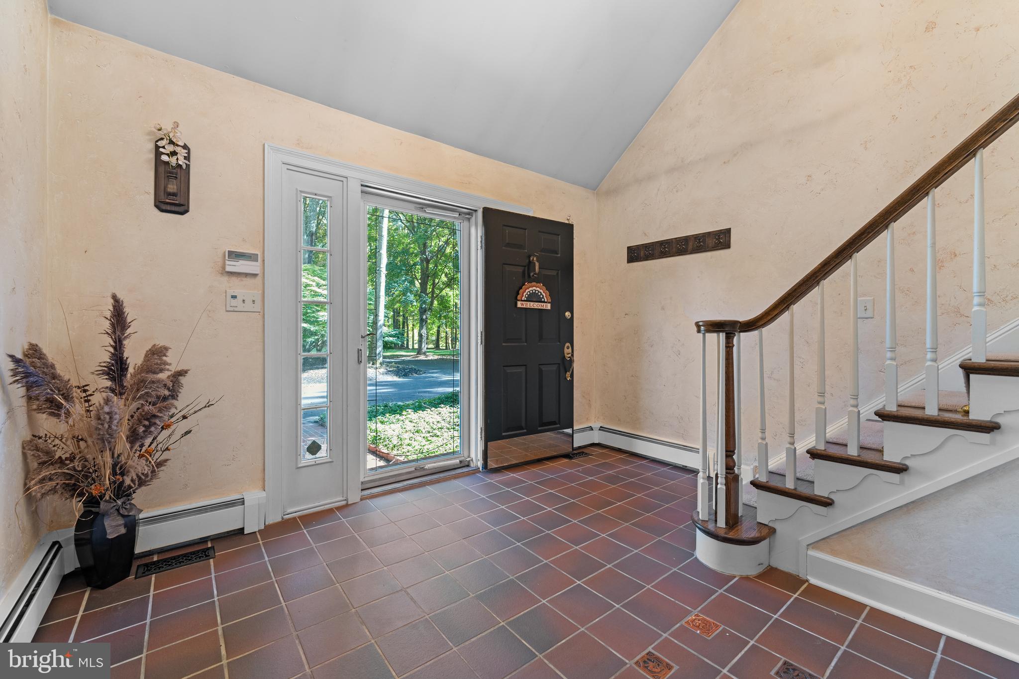 DOYLESTOWN - Residential