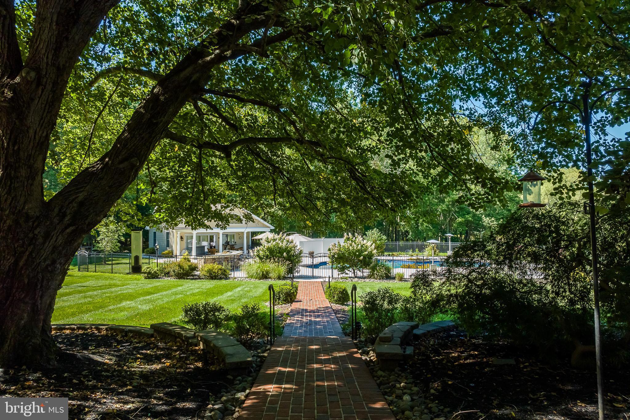 DOYLESTOWN - Residential