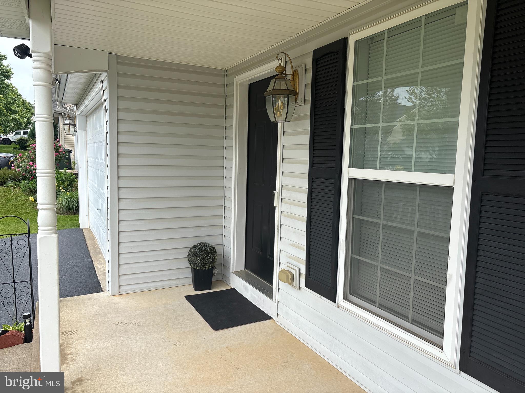 CHATHAM CREEK - Residential Lease