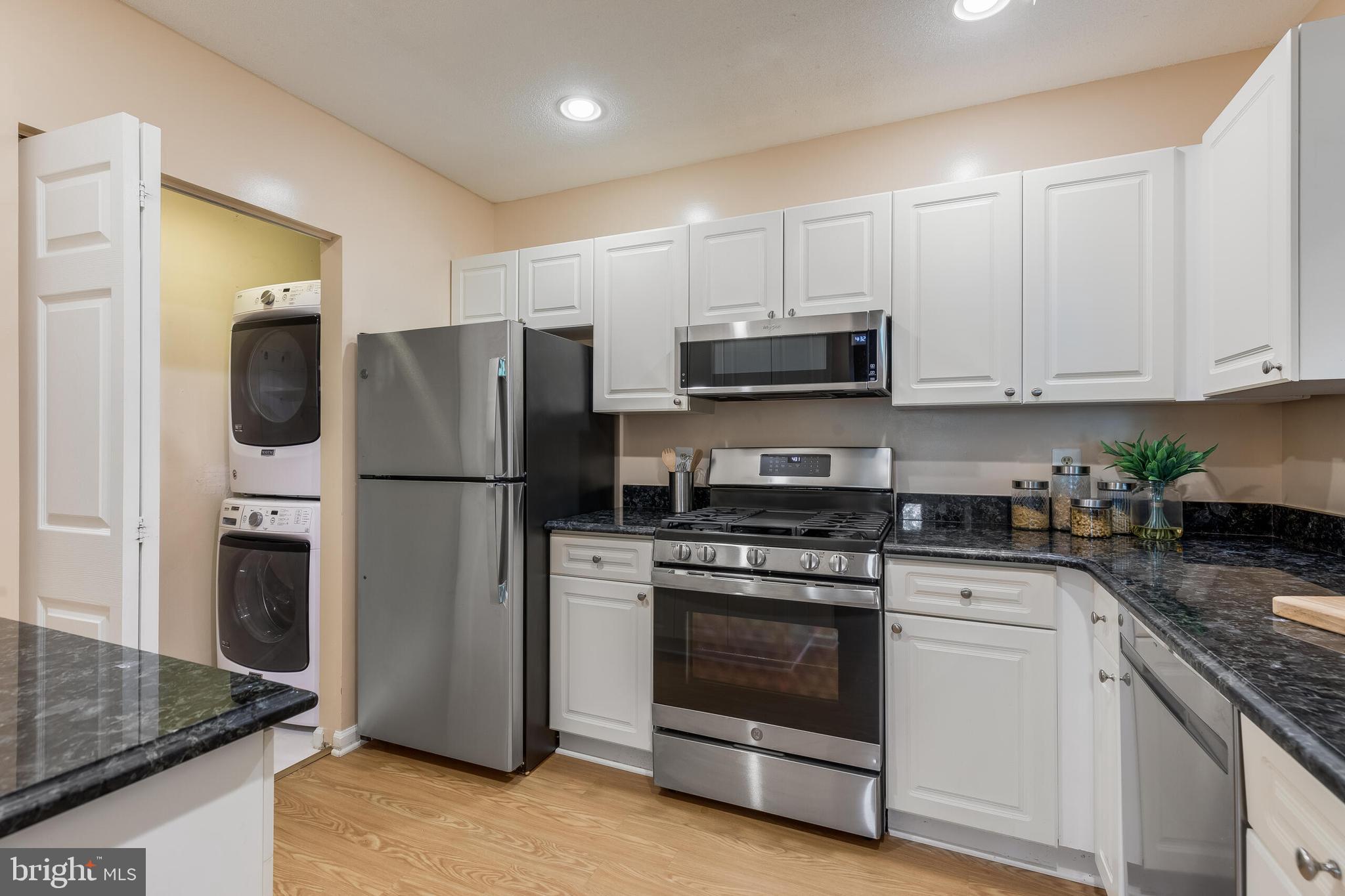 20313 BEECHWOOD TERRACE 102