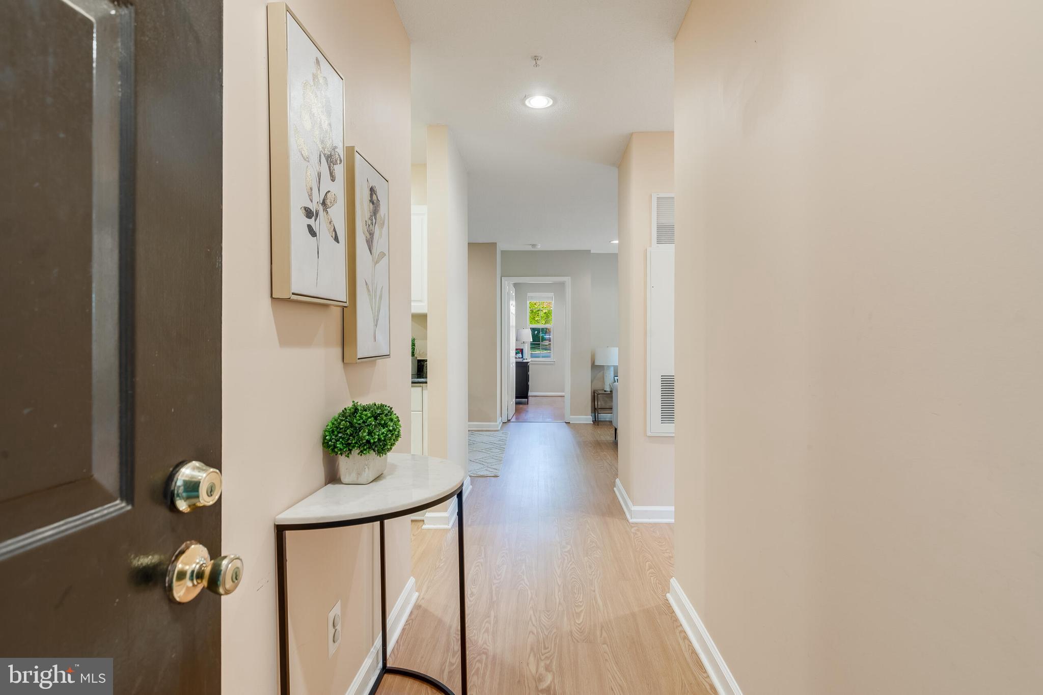20313 BEECHWOOD TERRACE 102