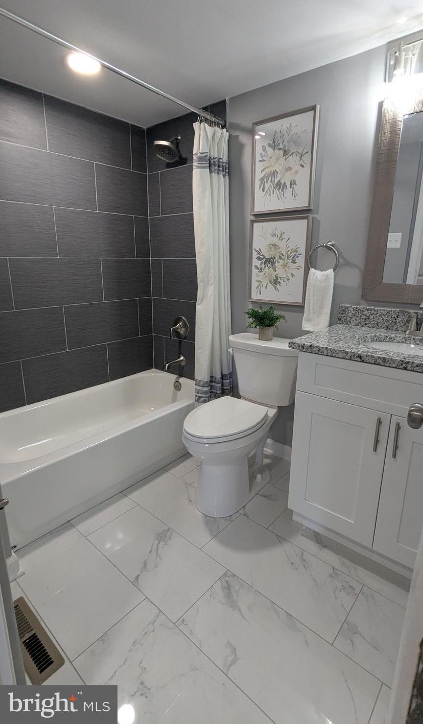 STEVENSON VILLAGE CONDO - Residential