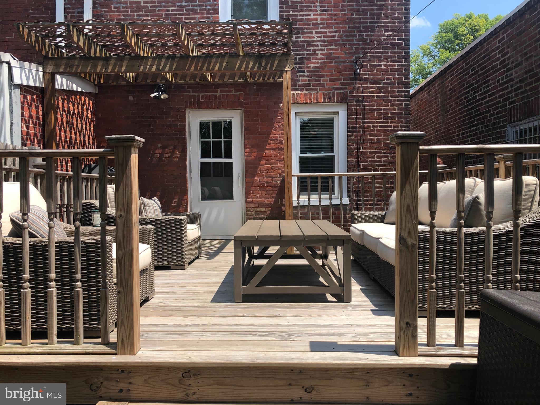 JENKINTOWN - Residential