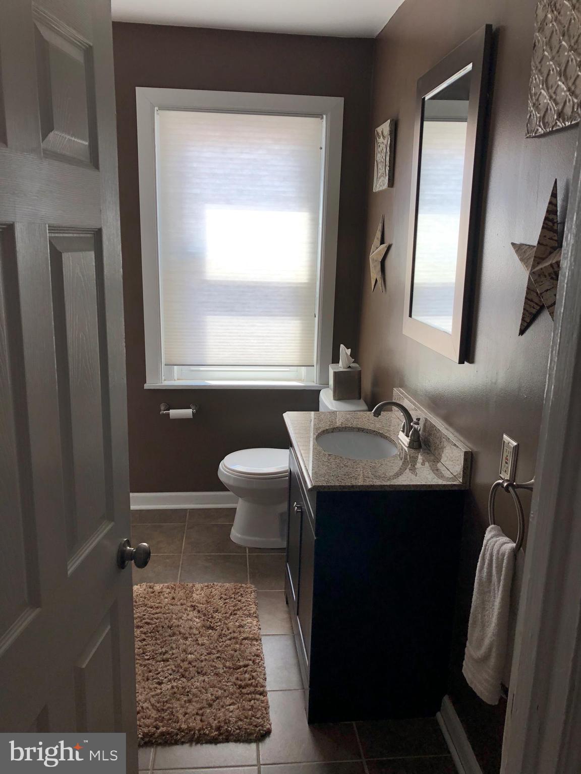 JENKINTOWN - Residential