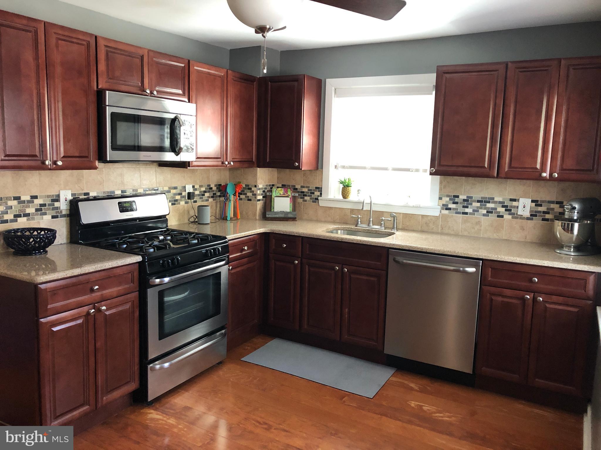 JENKINTOWN - Residential