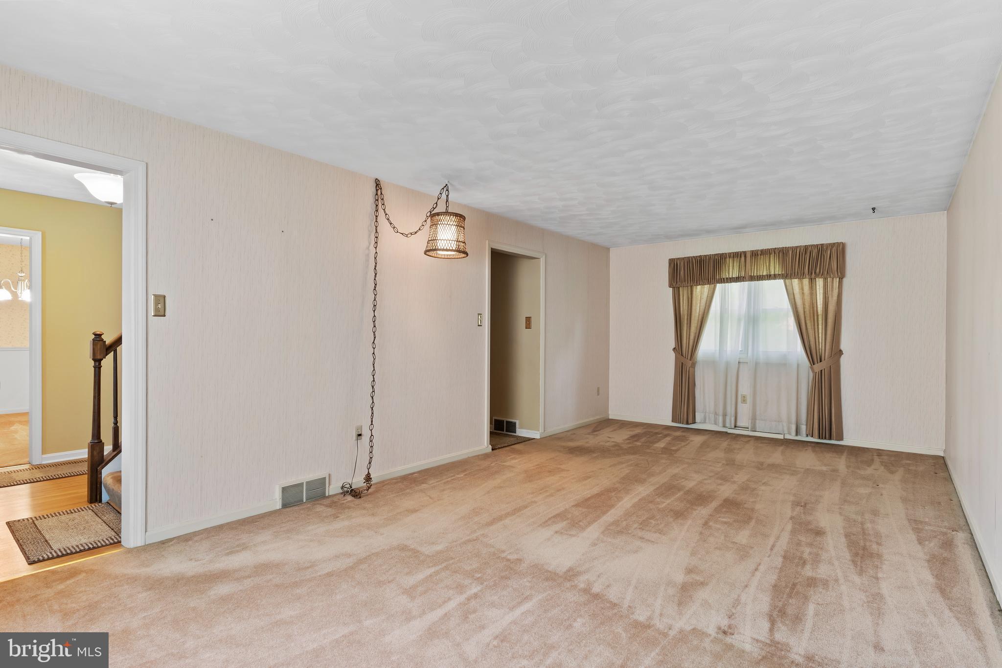 3 DANDELION DRIVE