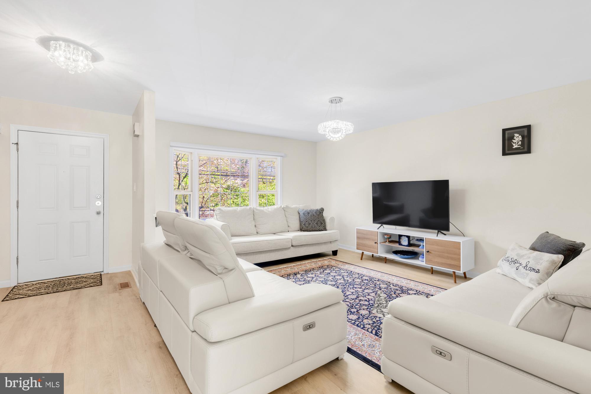 GRAYROB - Residential Lease