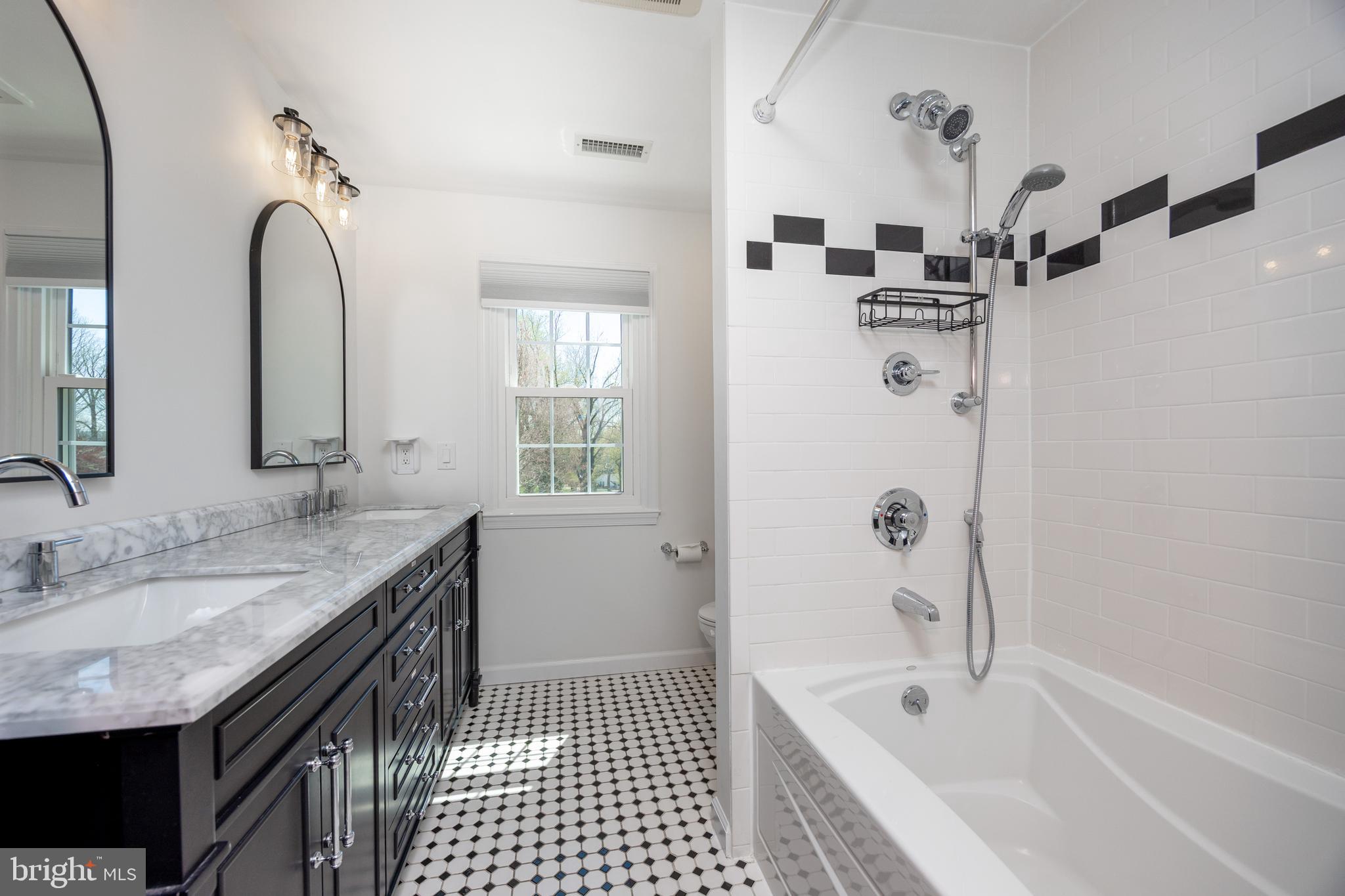 RADLEY RUN - Residential