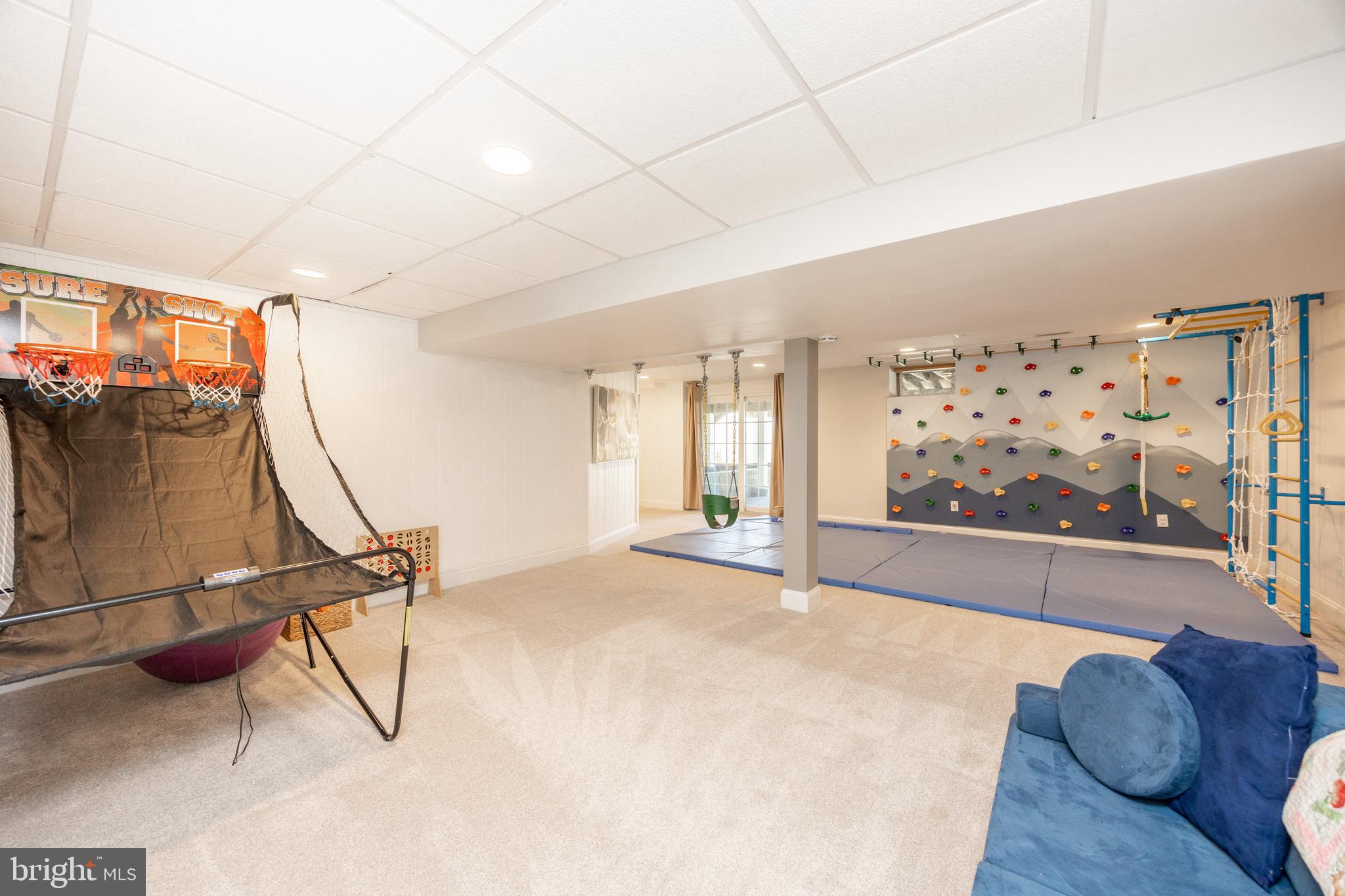 RADLEY RUN - Residential