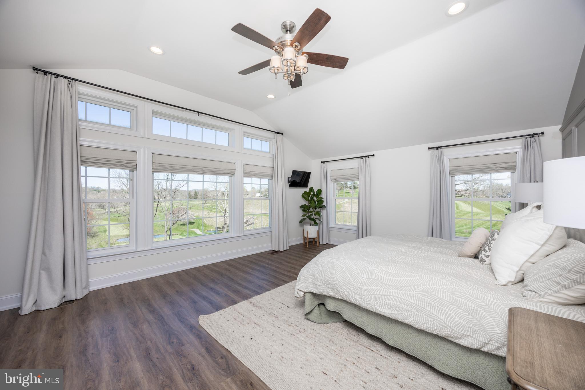 RADLEY RUN - Residential