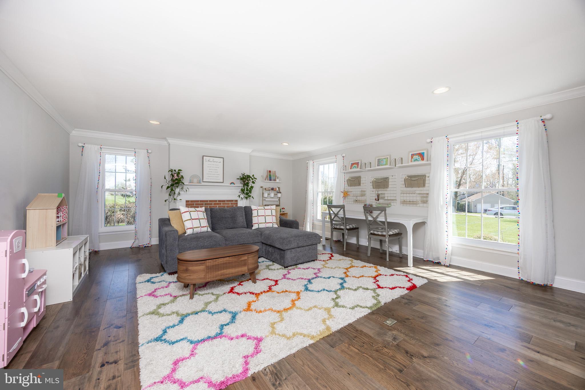 RADLEY RUN - Residential