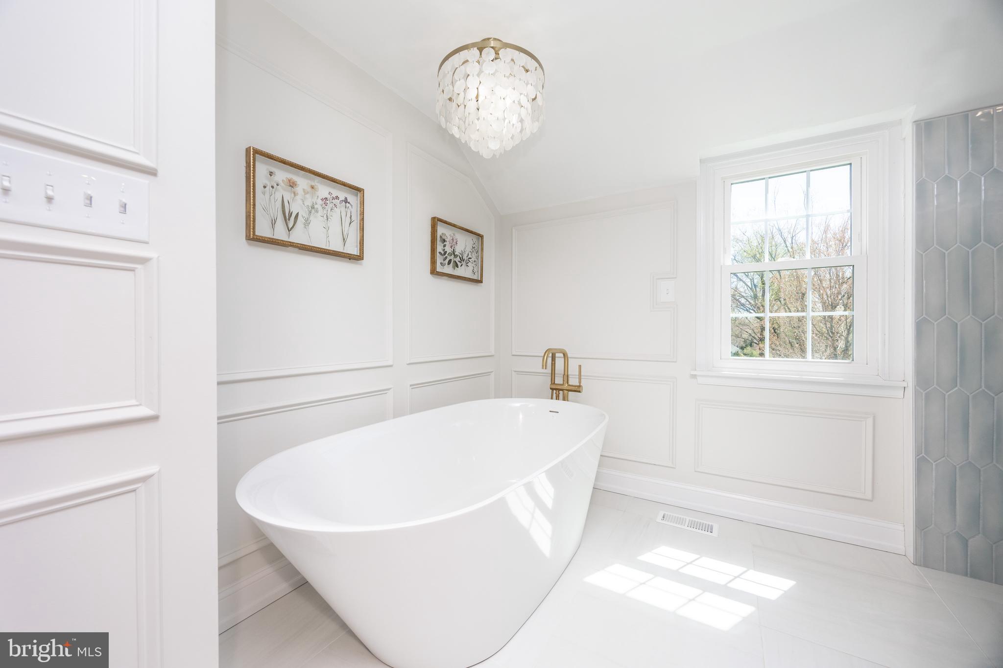 RADLEY RUN - Residential