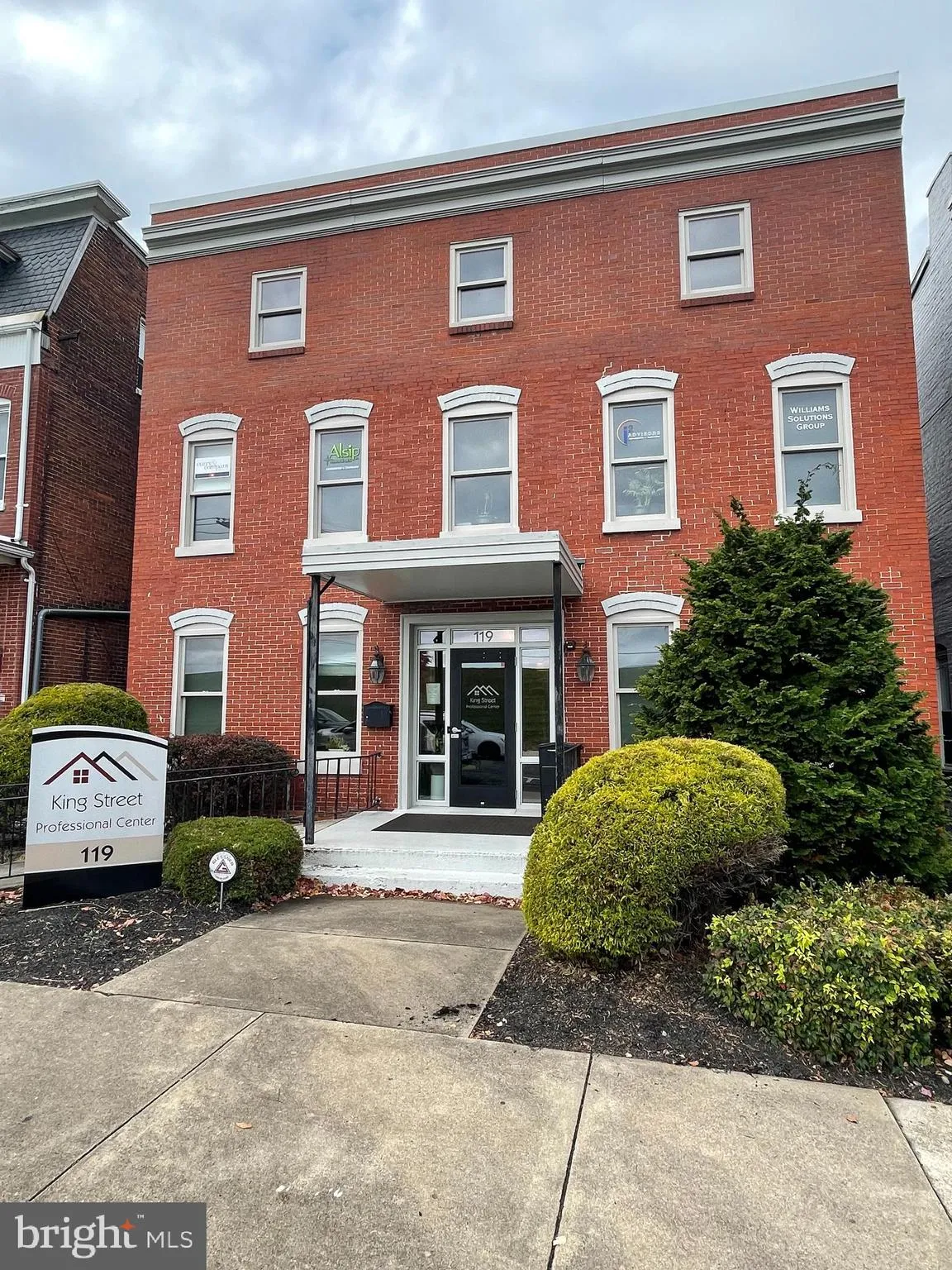 Hagerstown, Maryland 21740, United States, ,Residential,Active,242228