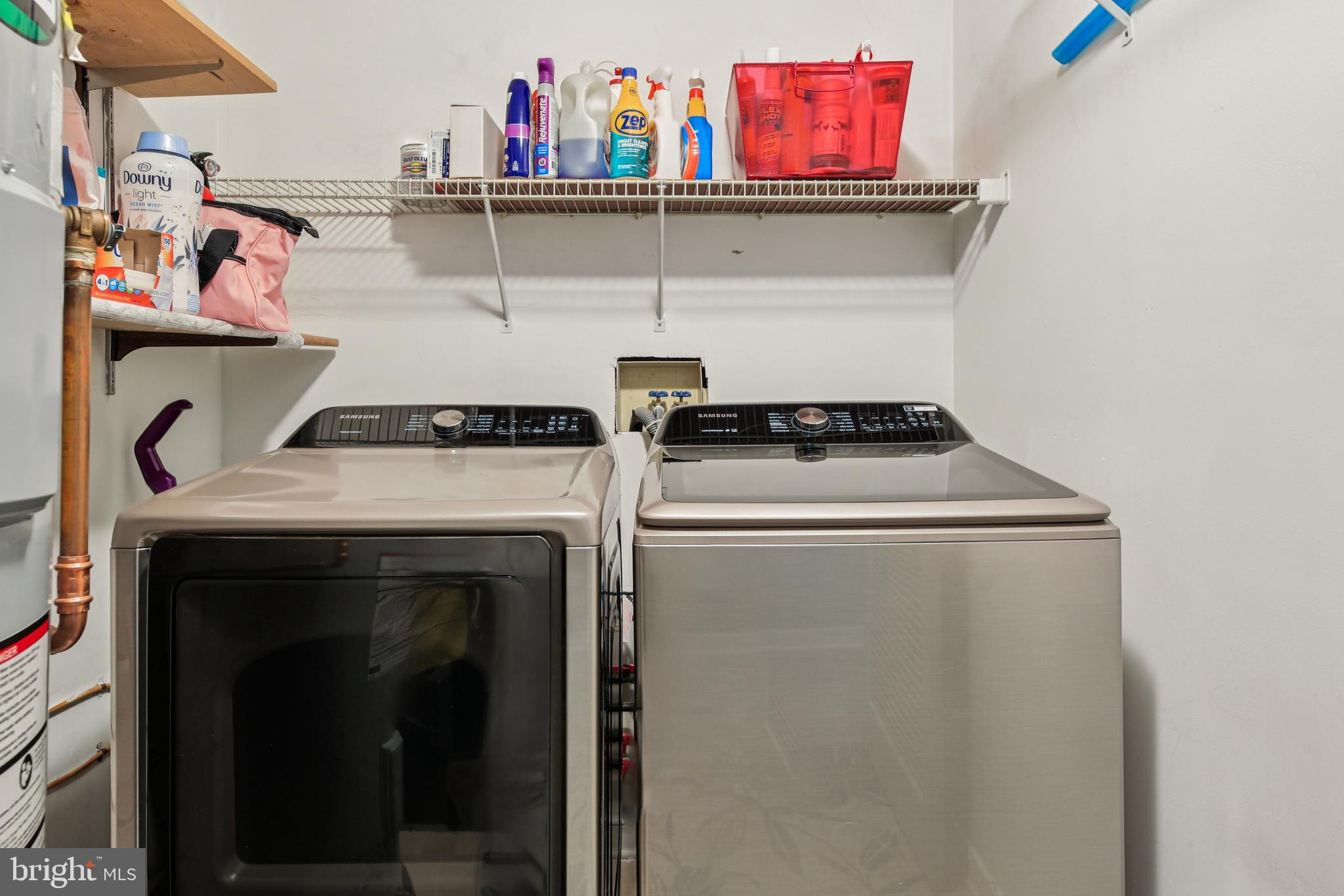 POND CONDOMINIUMS - Residential