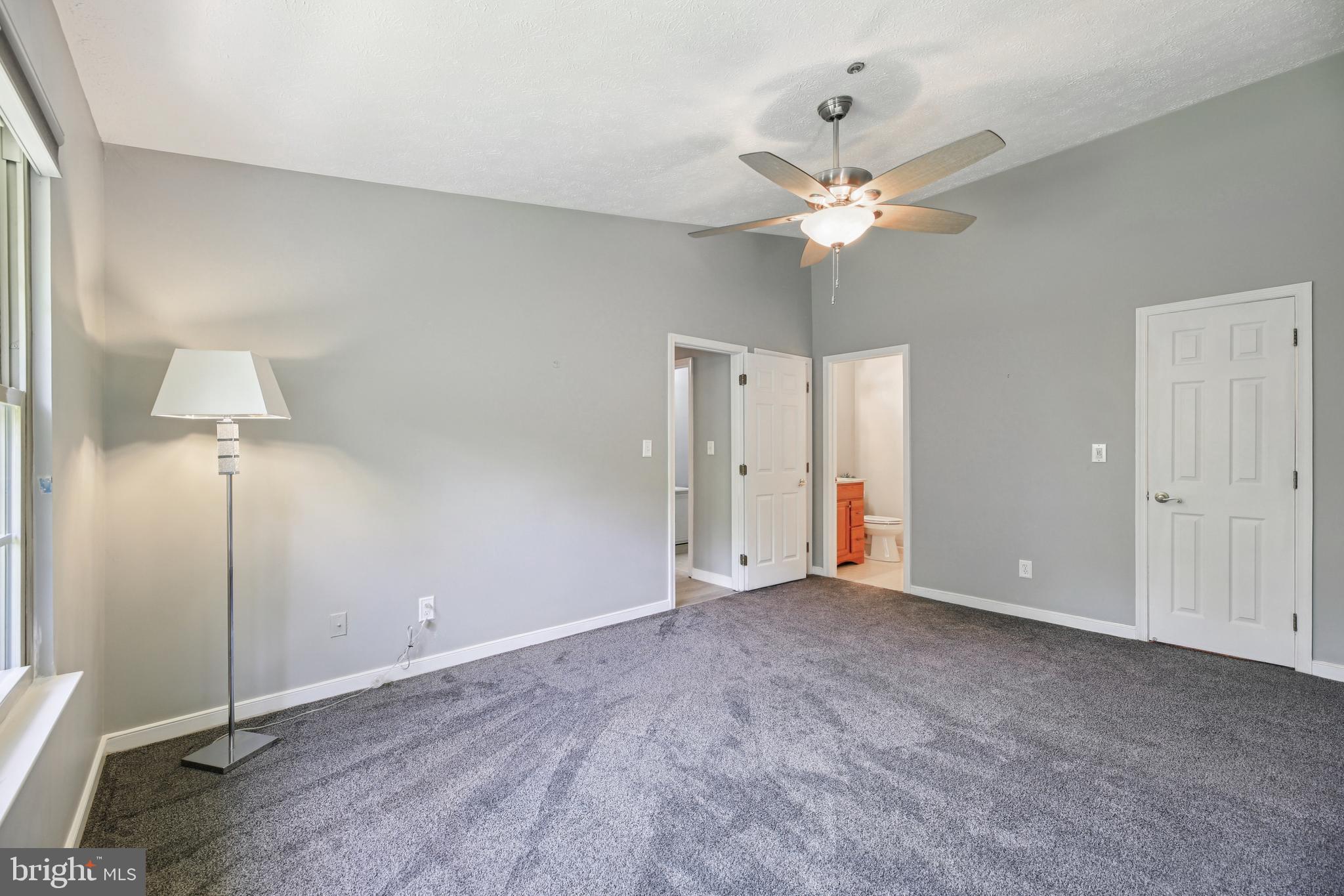 POND CONDOMINIUMS - Residential