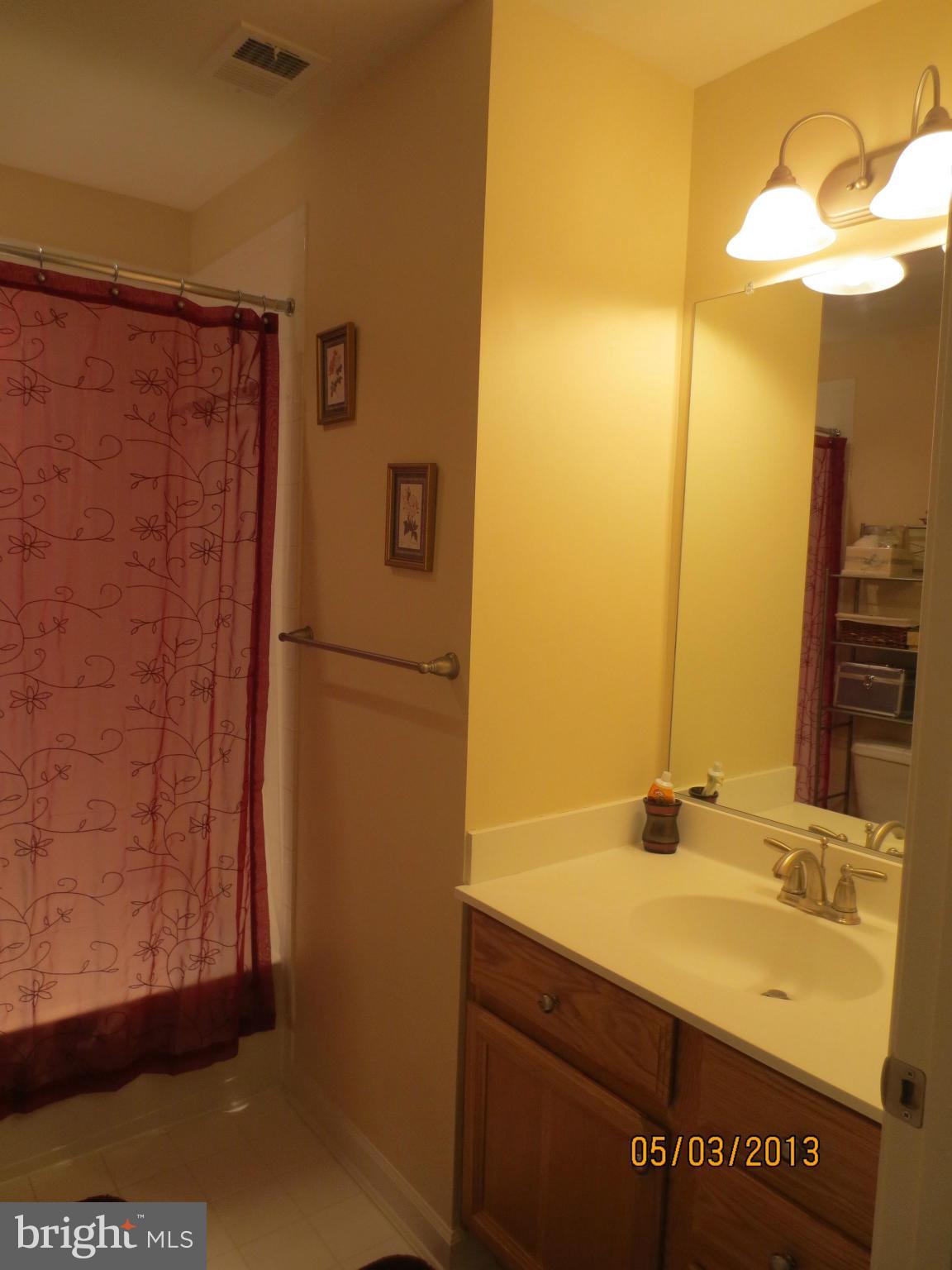 OAK CREEK CLUB GOLF COURSE - Residential Lease