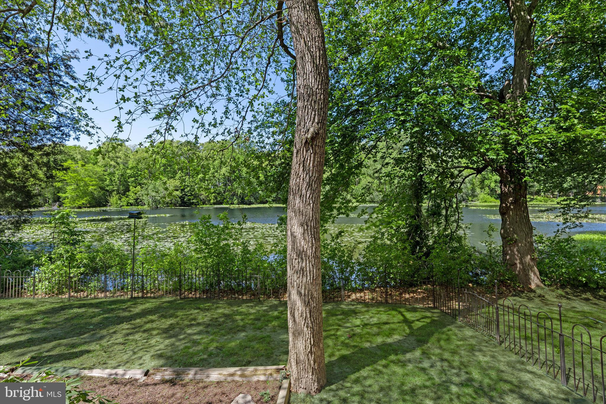PONDSIDE ACRES - Residential