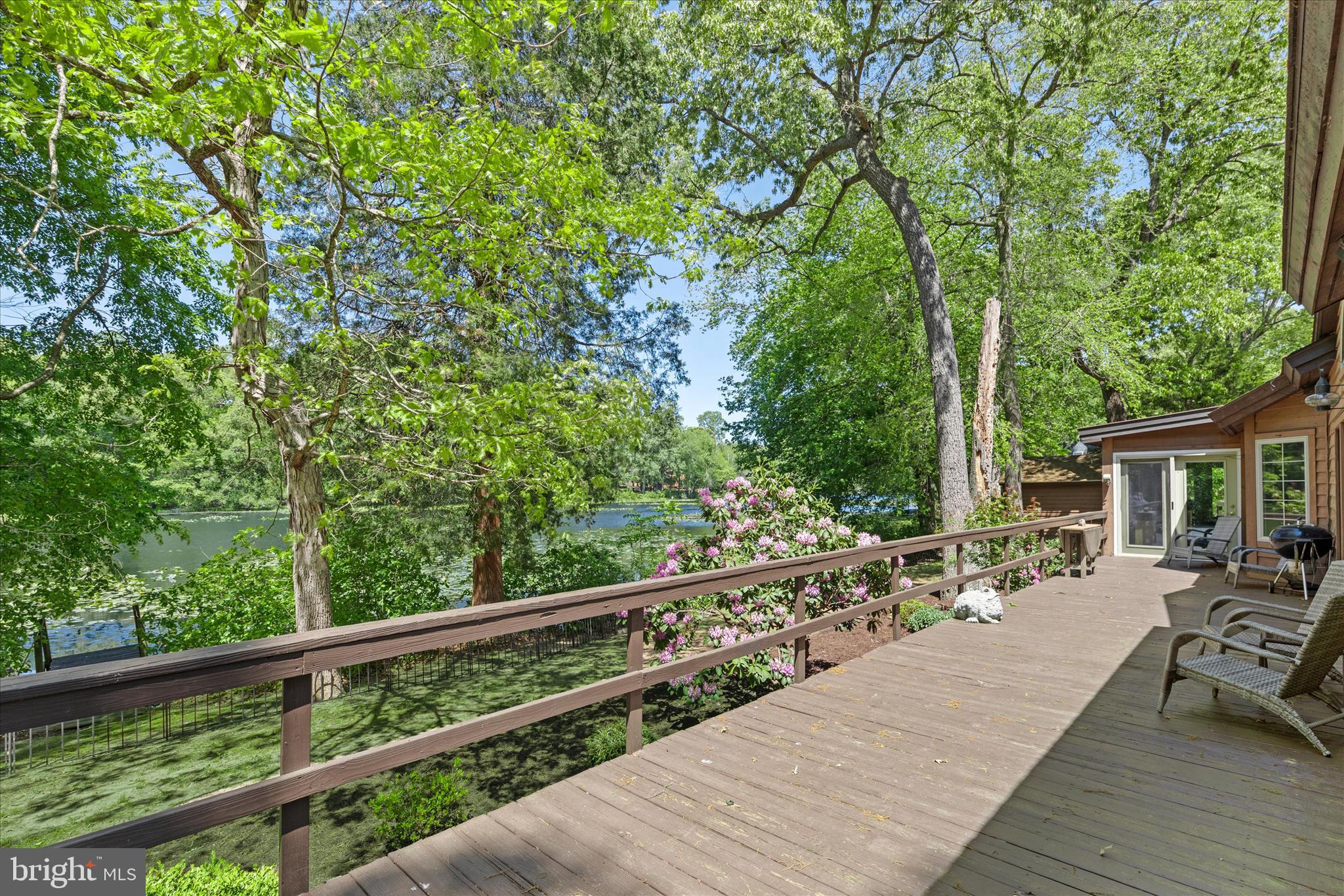 PONDSIDE ACRES - Residential