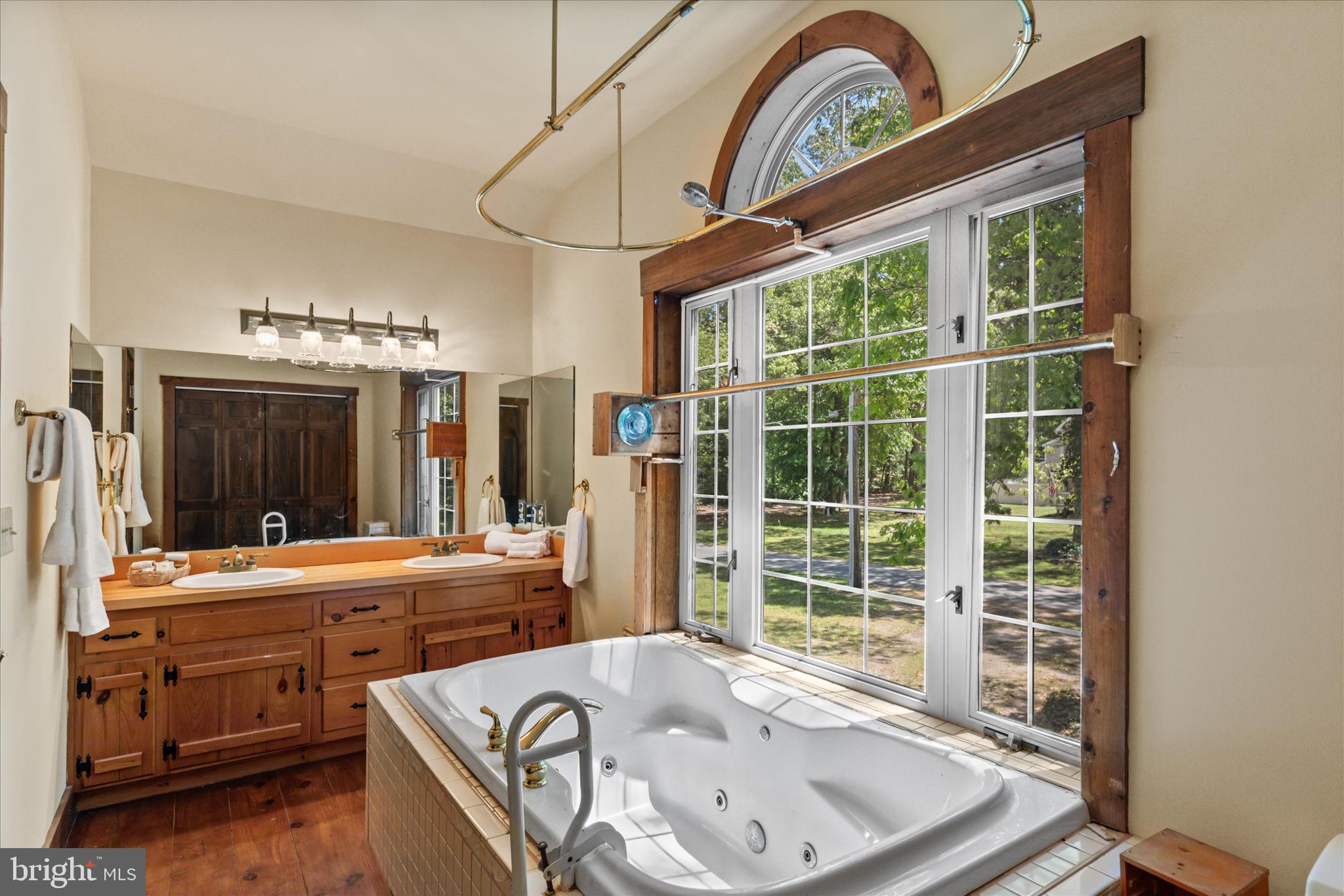 PONDSIDE ACRES - Residential