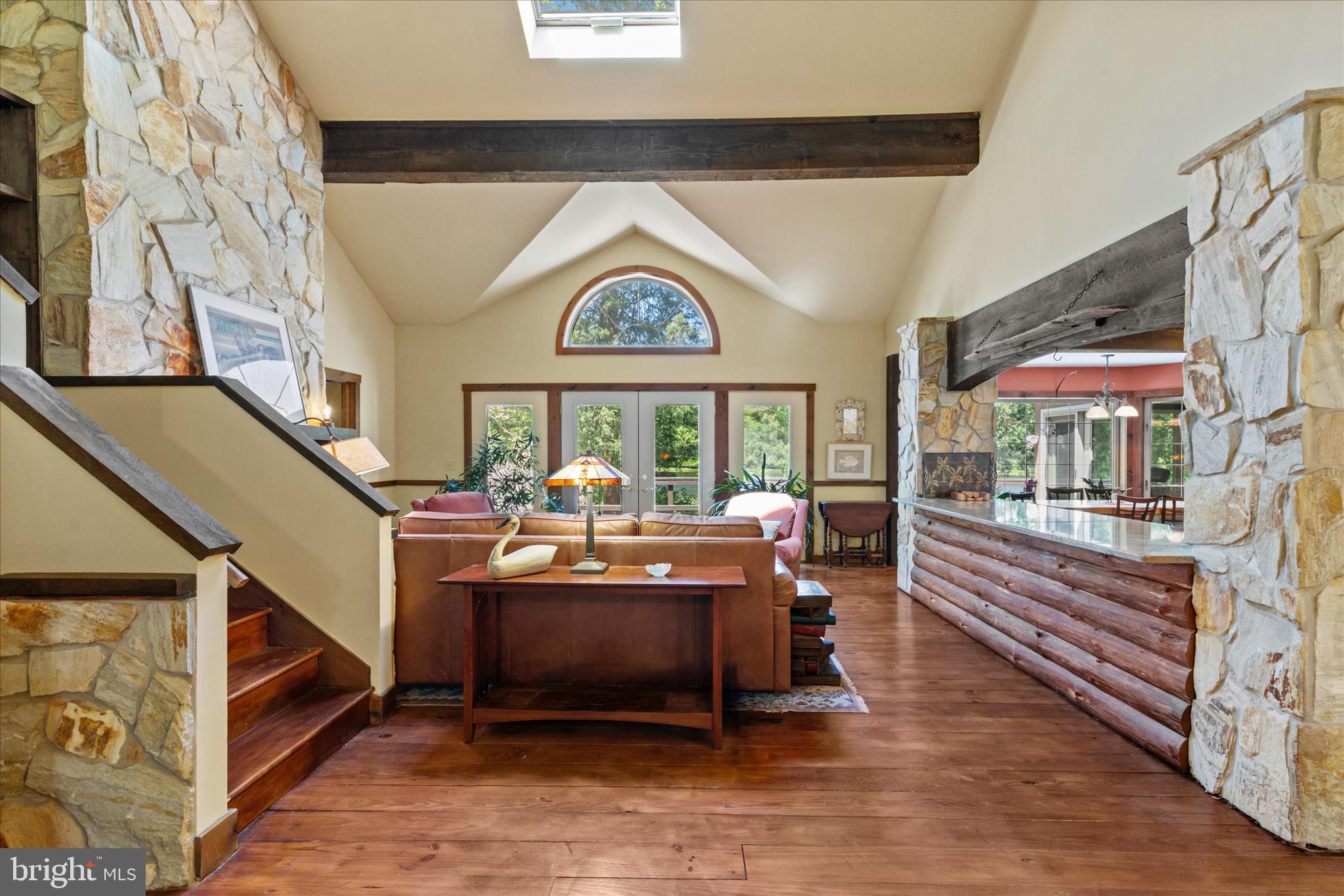 PONDSIDE ACRES - Residential