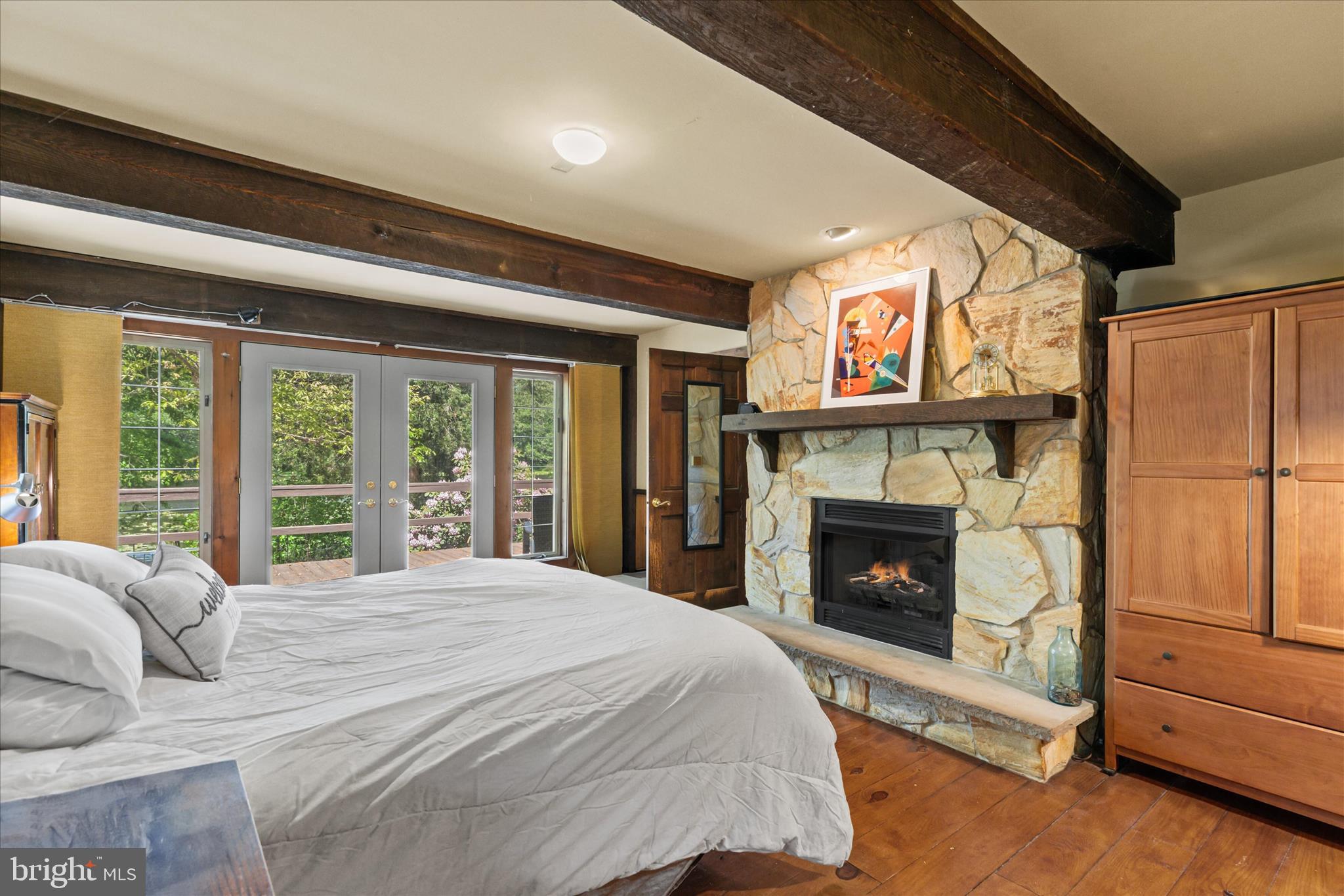 PONDSIDE ACRES - Residential