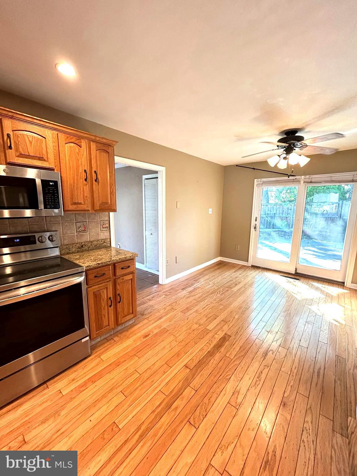 GREENBRIAR - Residential Lease