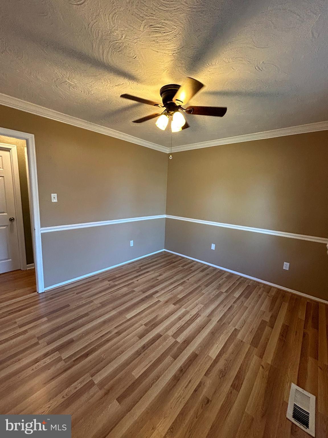 GREENBRIAR - Residential Lease